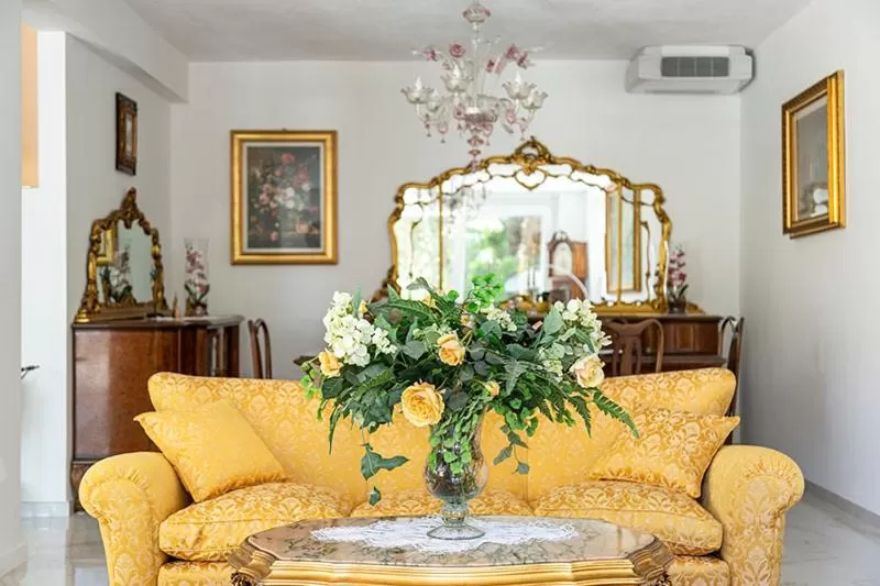 Seating Area in Ghe Sem Morazzone B&B