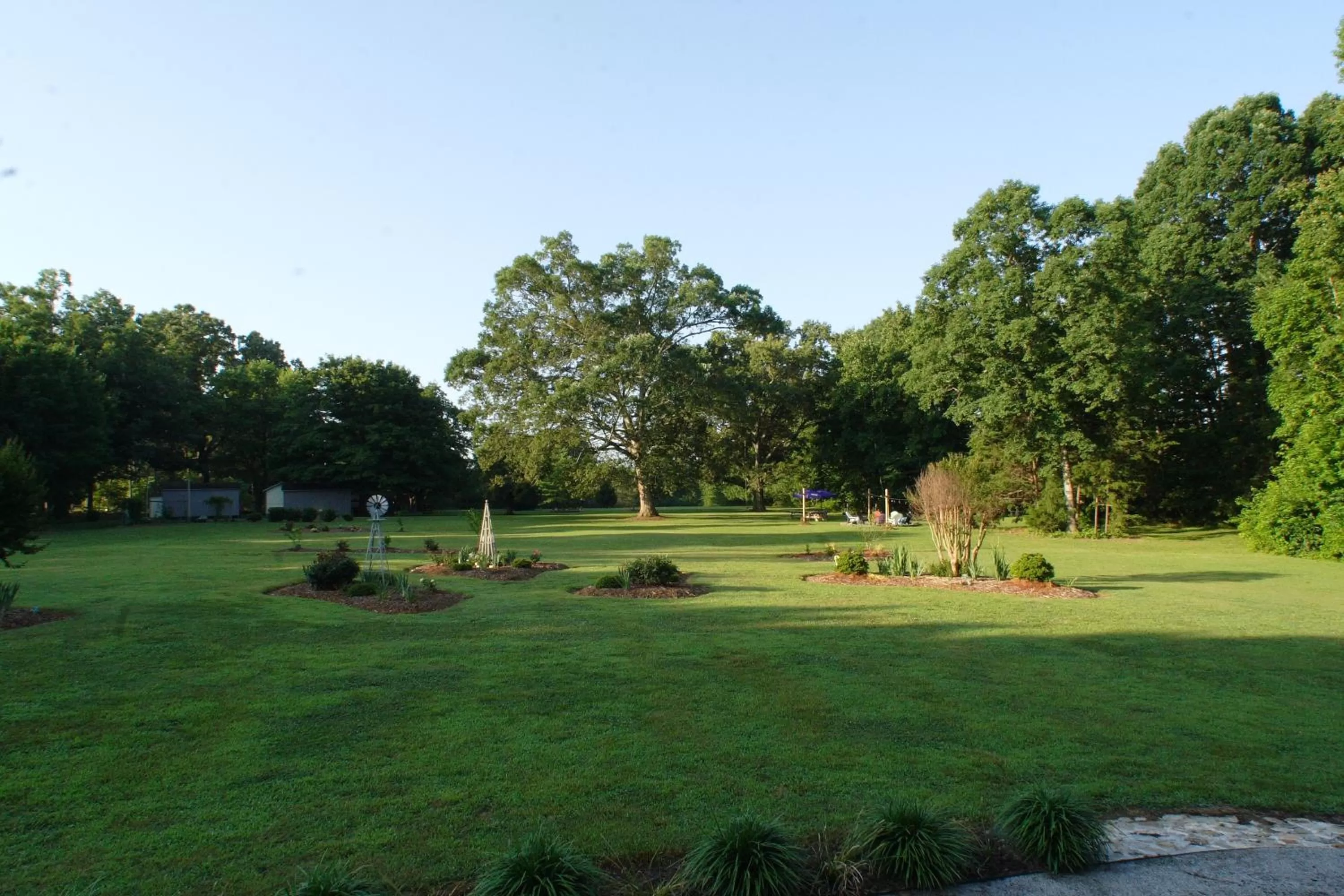 Garden view in Seven Oaks Bed & Breakfast