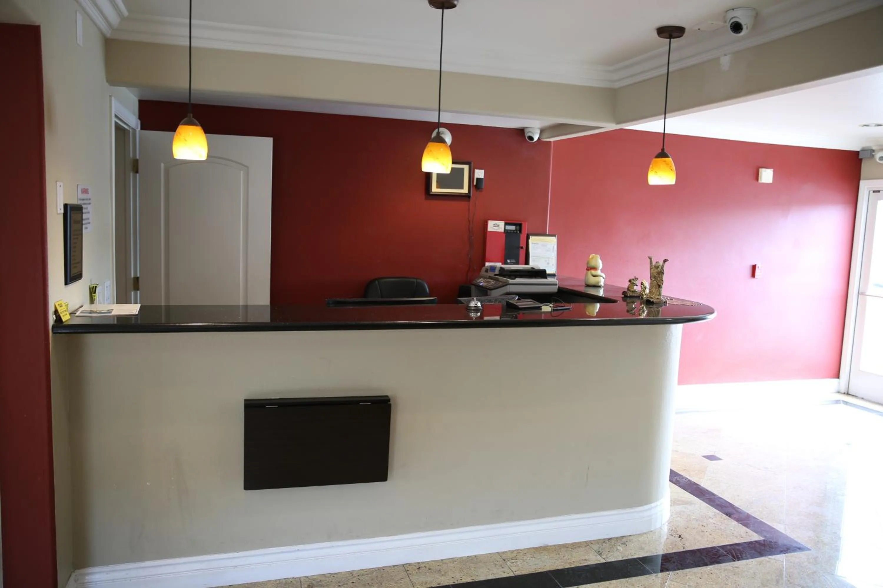 Lobby or reception in Chateau Inn & Suites