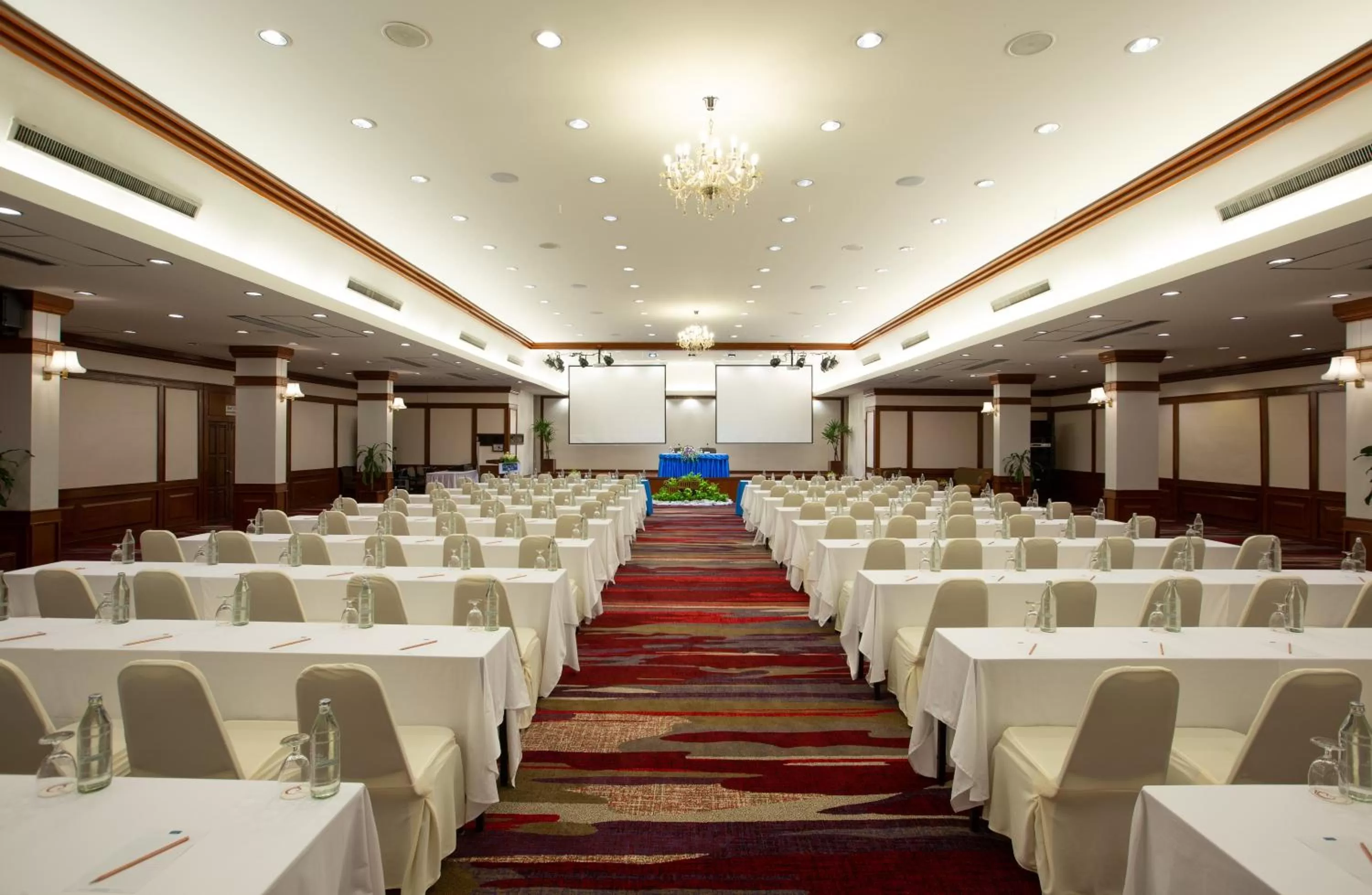 Banquet/Function facilities in Centara Life Hotel Mae Sot