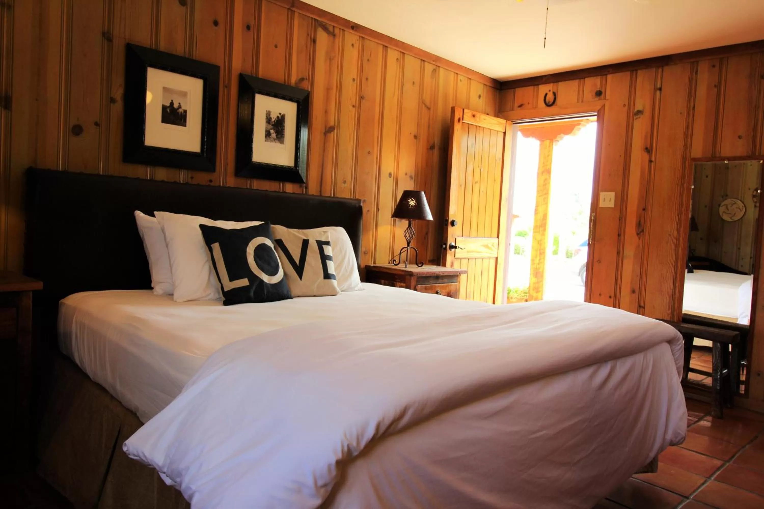 Bed in The Maverick Inn