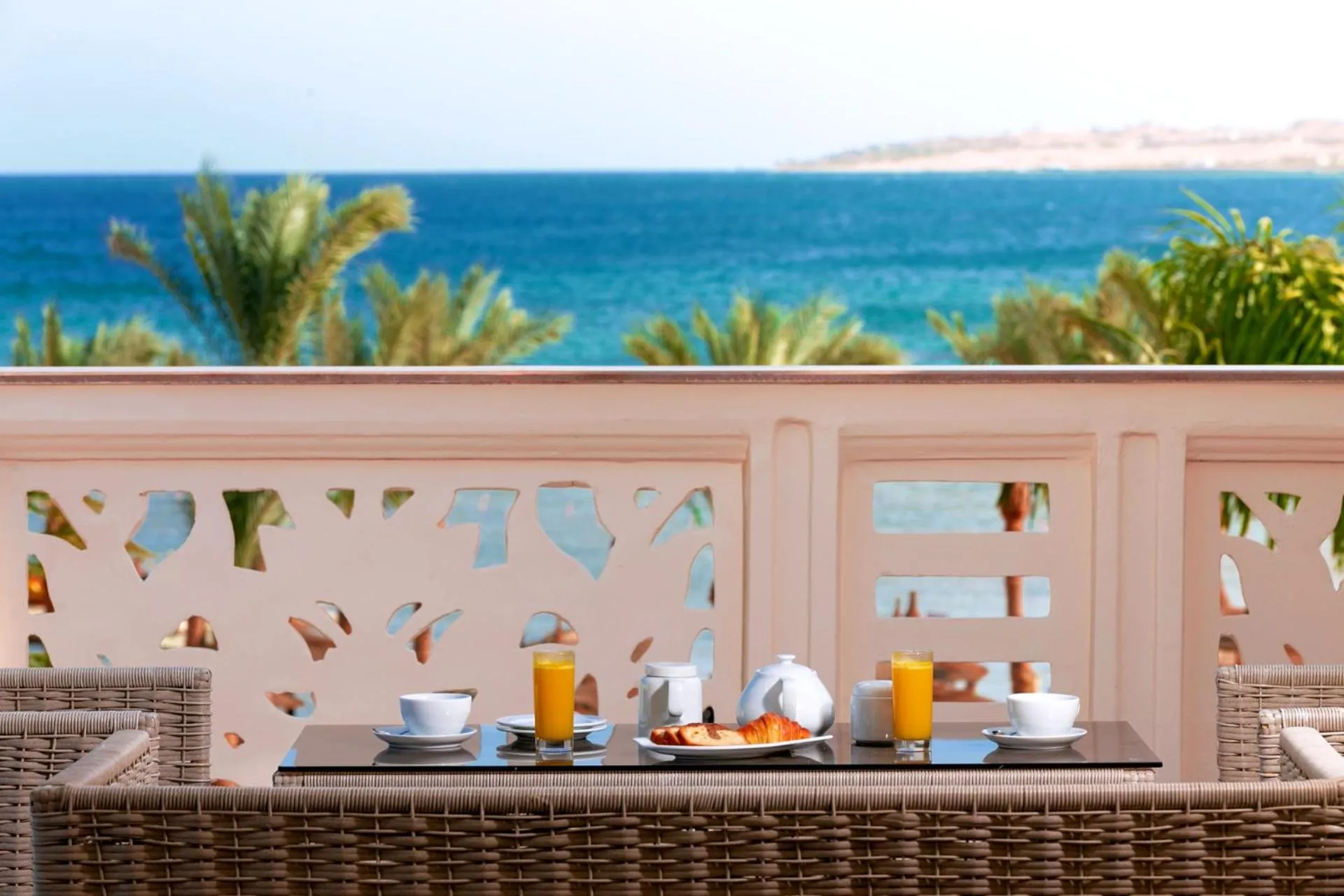 Sea view in Albatros Palace Resort (Families and Couples Only)