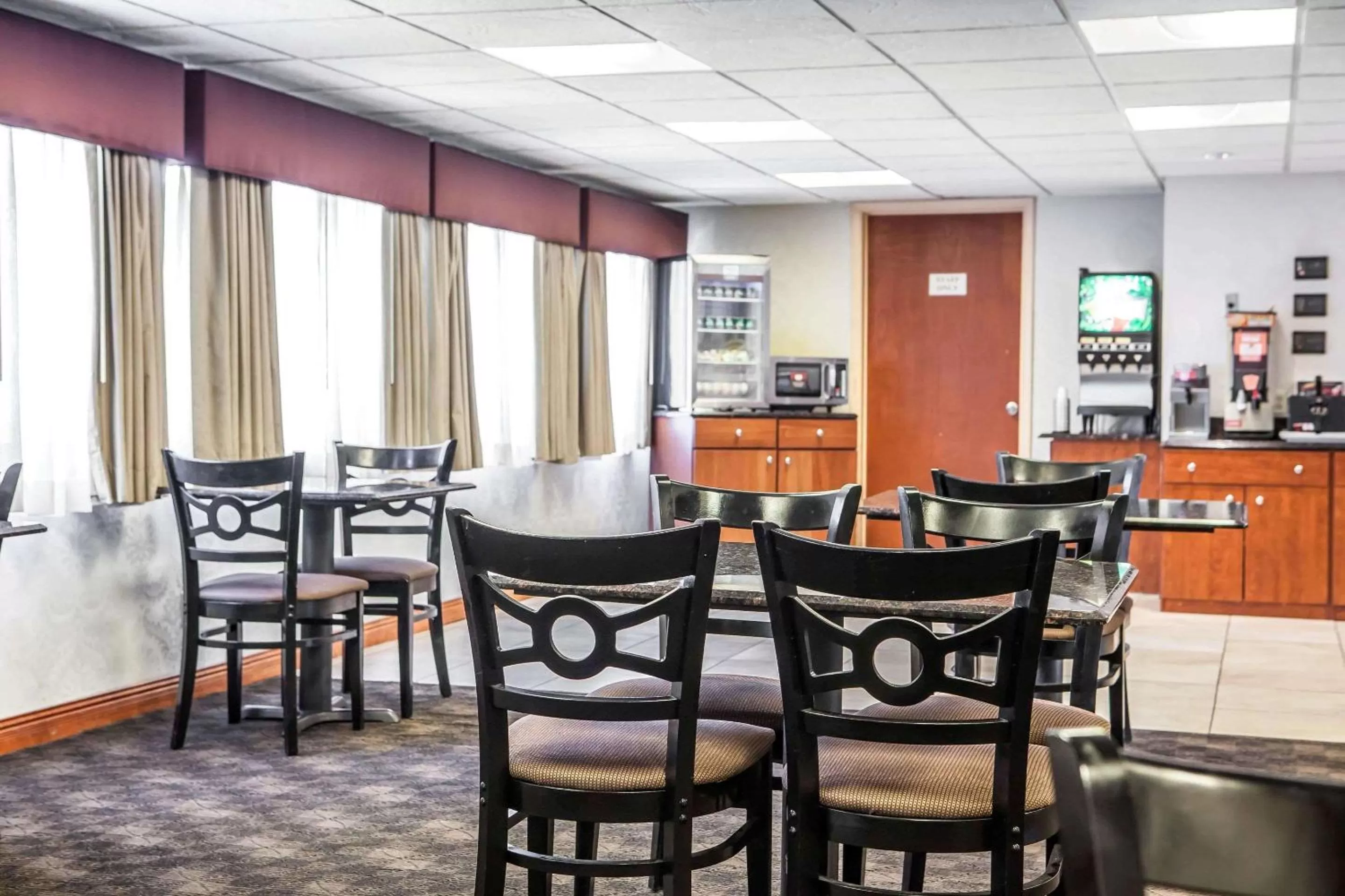 Restaurant/places to eat in Comfort Inn Feasterville - Trevose