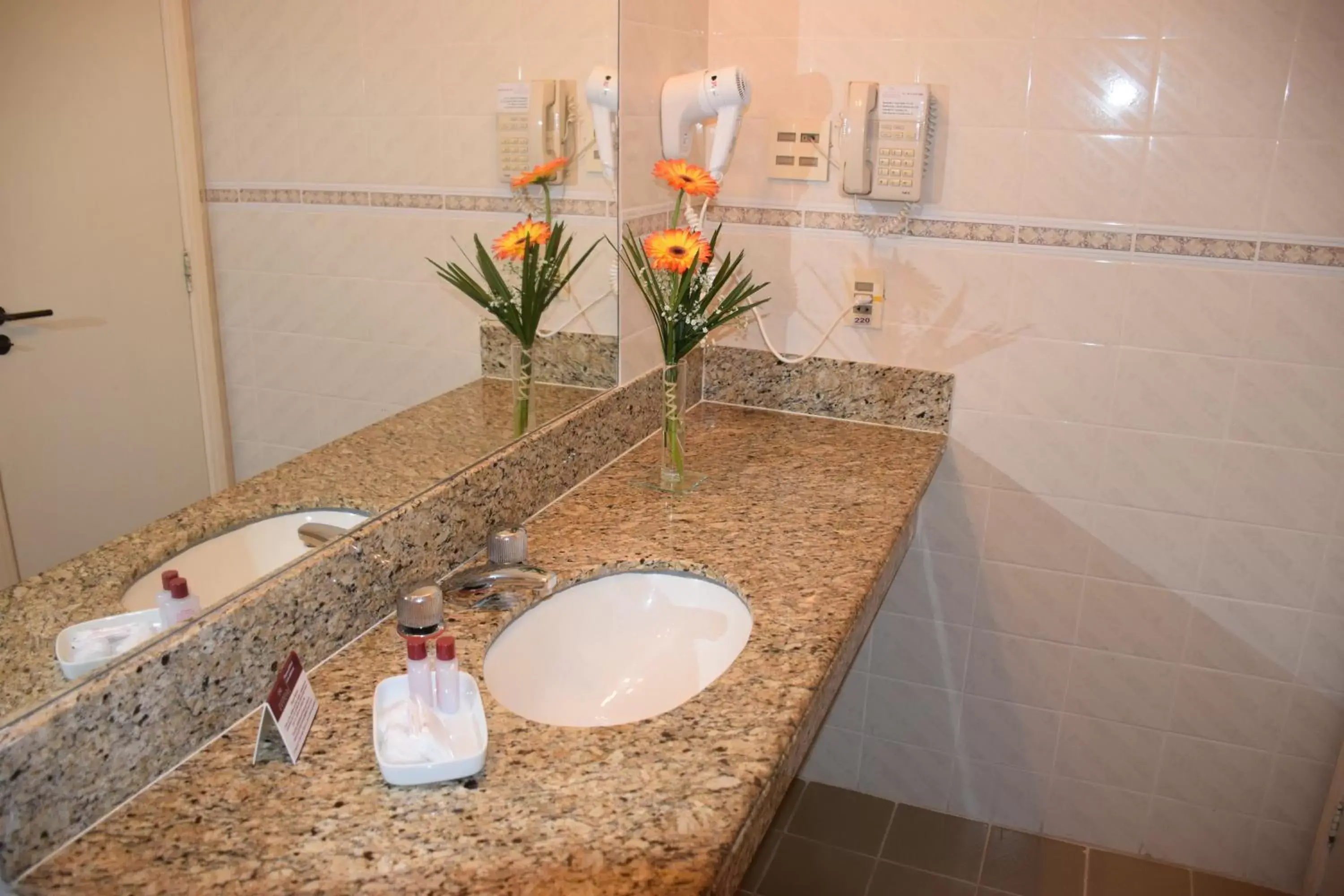 Suite (3 Adults) in Augusto's Copacabana Hotel Suite (3 Adults) in Augusto's Copacabana Hotel