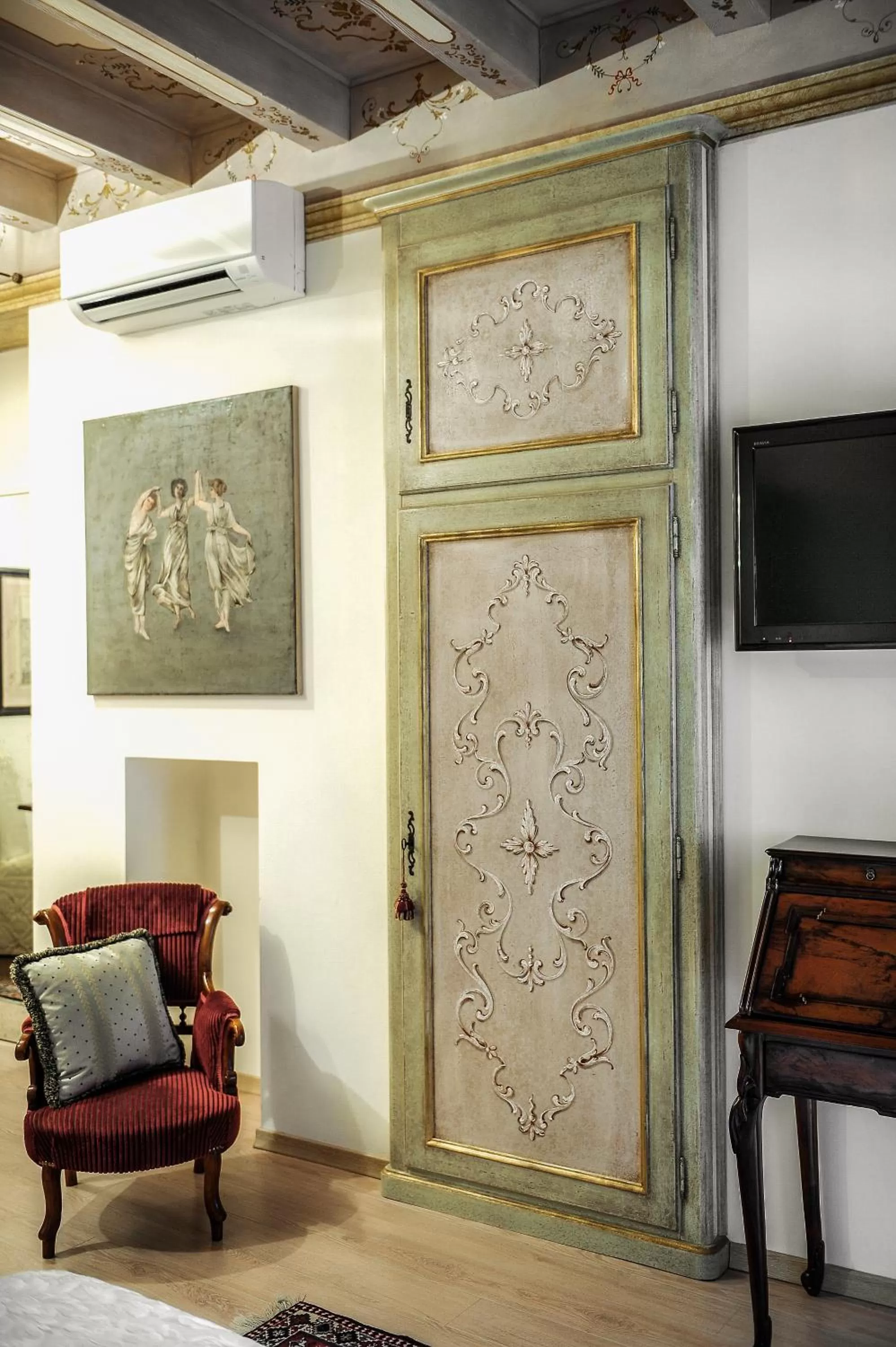 Decorative detail in La Corte Di Giulietta