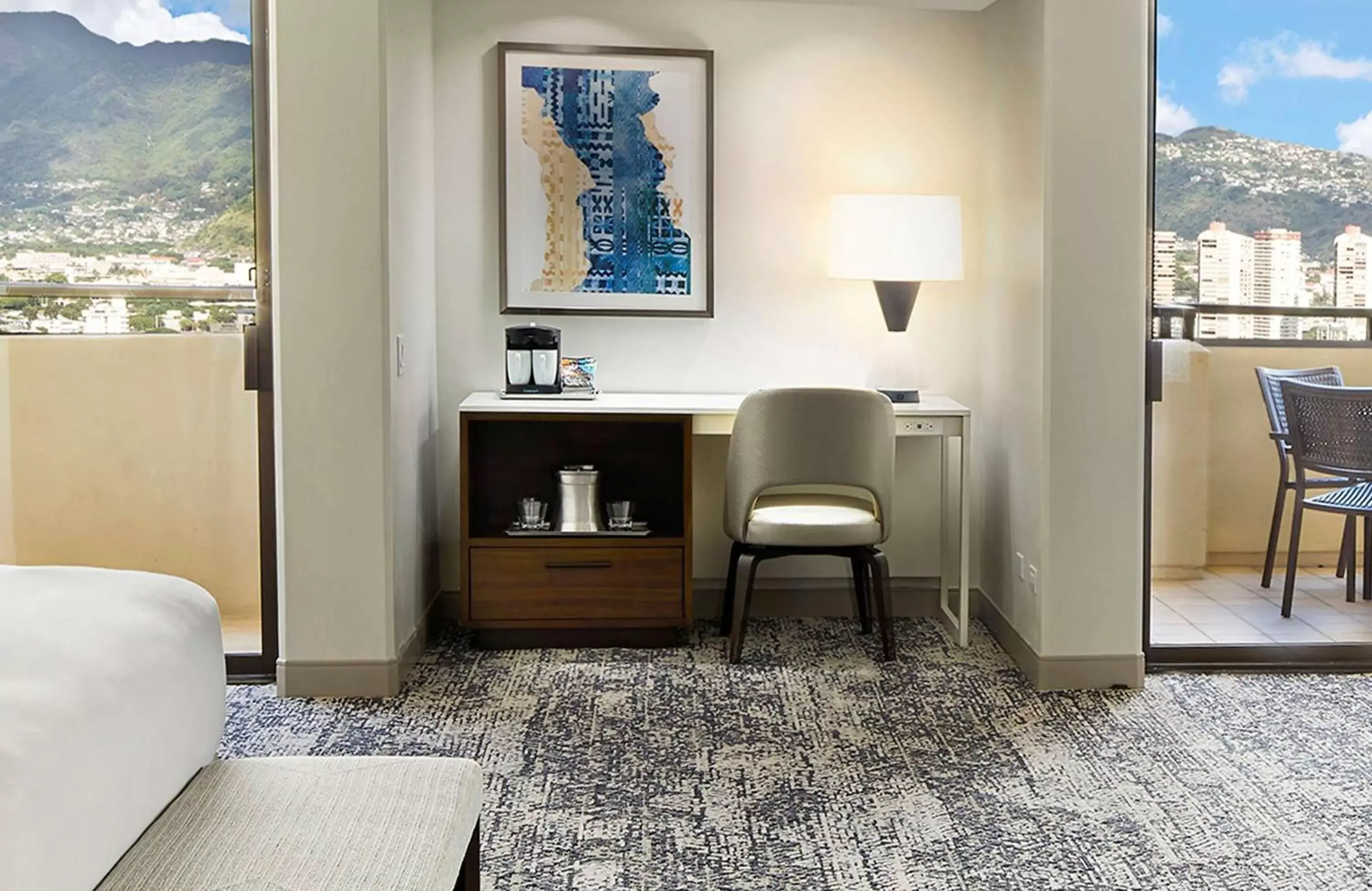 Tapa Collection Family Room with One King Bed and Two Queen Beds in Hilton Hawaiian Village Waikiki Beach Resort Tapa Collection Family Room with One King Bed and Two Queen Beds in Hilton Hawaiian Village Waikiki Beach Resort