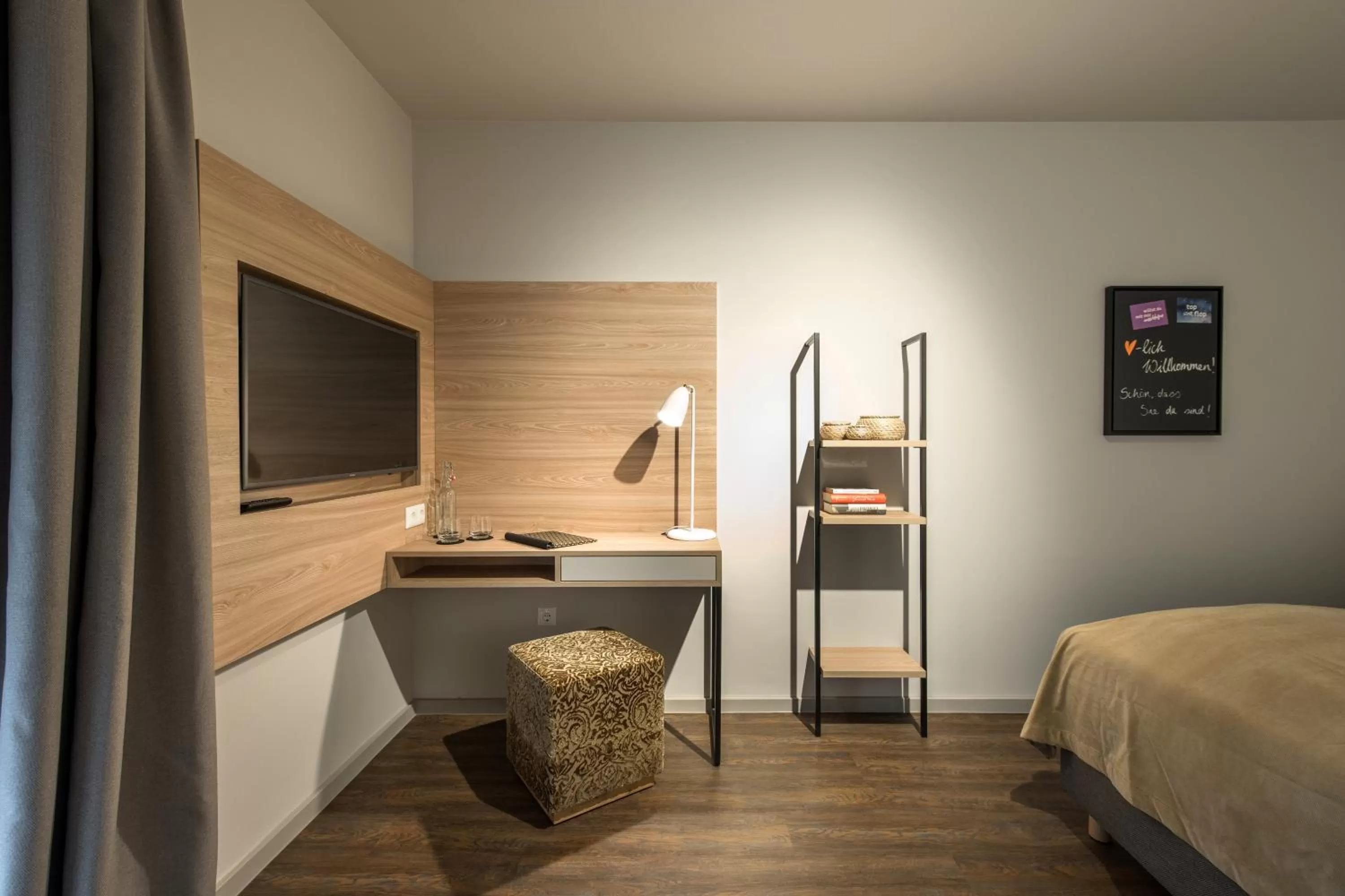 Bed in stattHotel Weimar