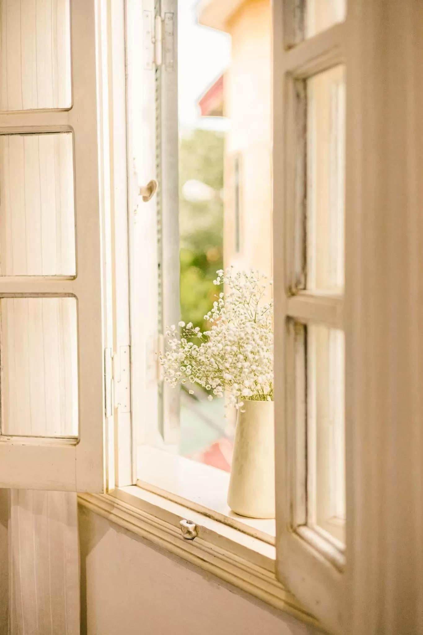 Garden view in Eden Westlake Hotel