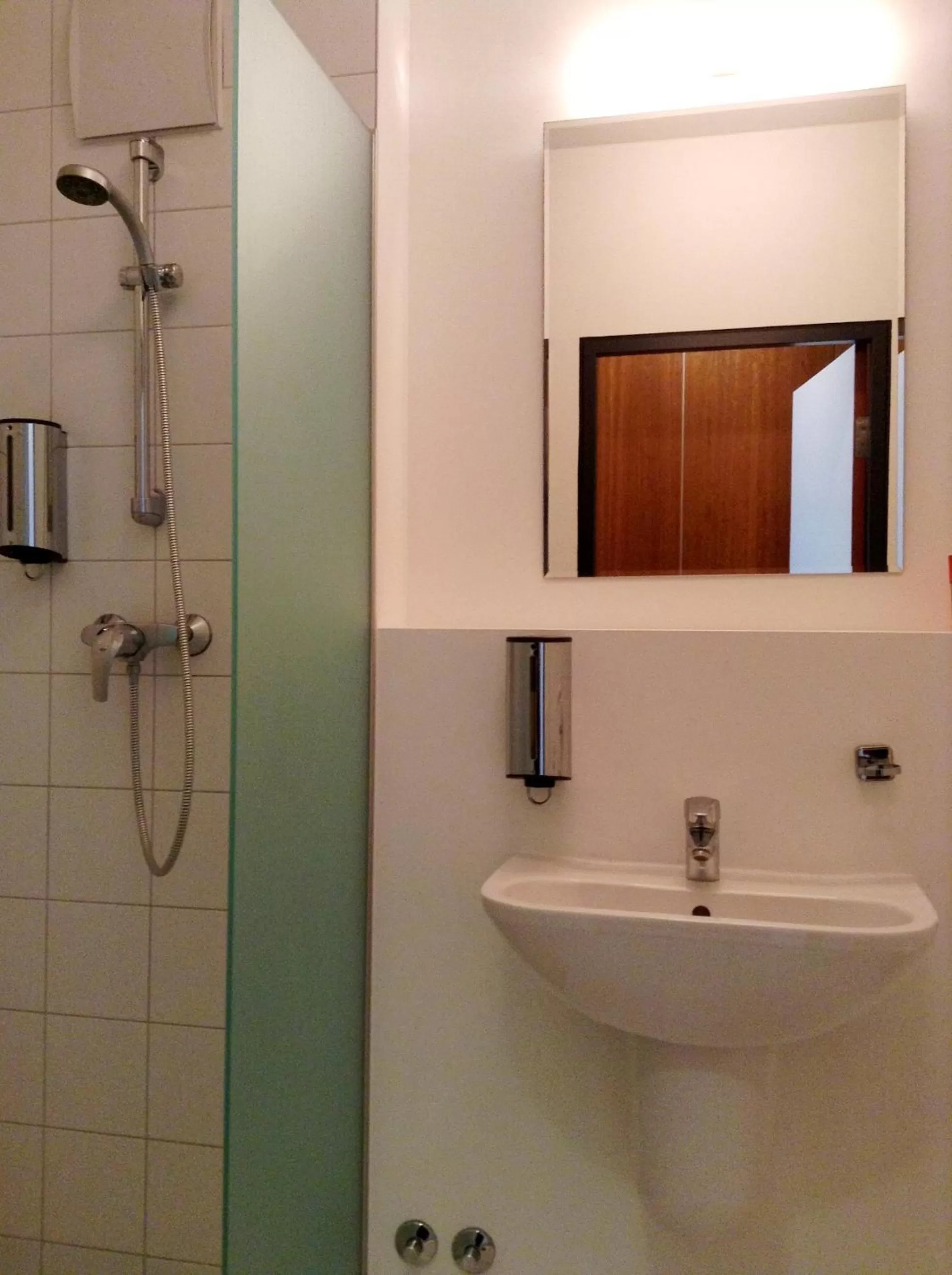 Shower in Thalinger Hof