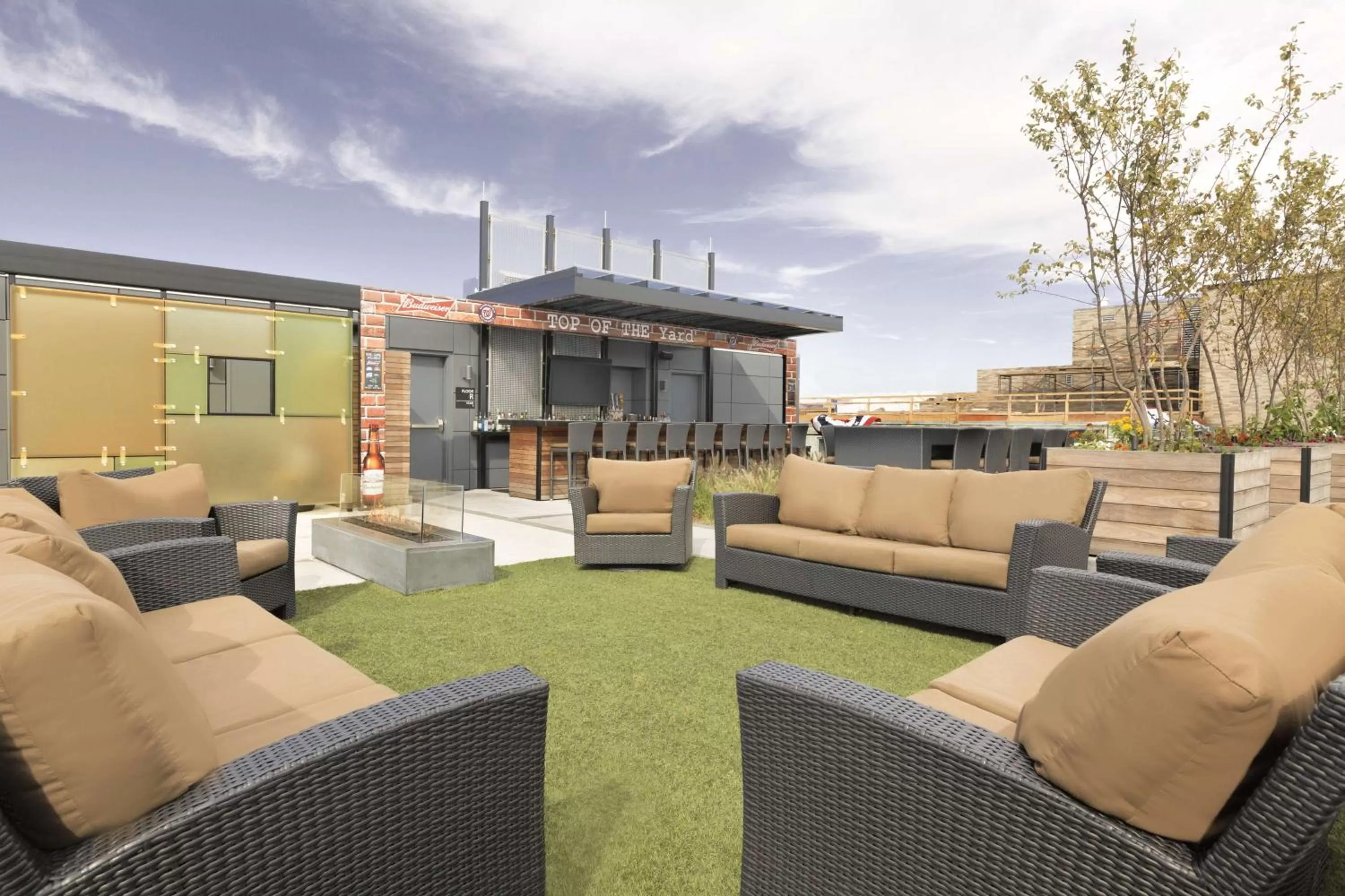 Property building in Hampton Inn & Suites Washington, D.C. - Navy Yard