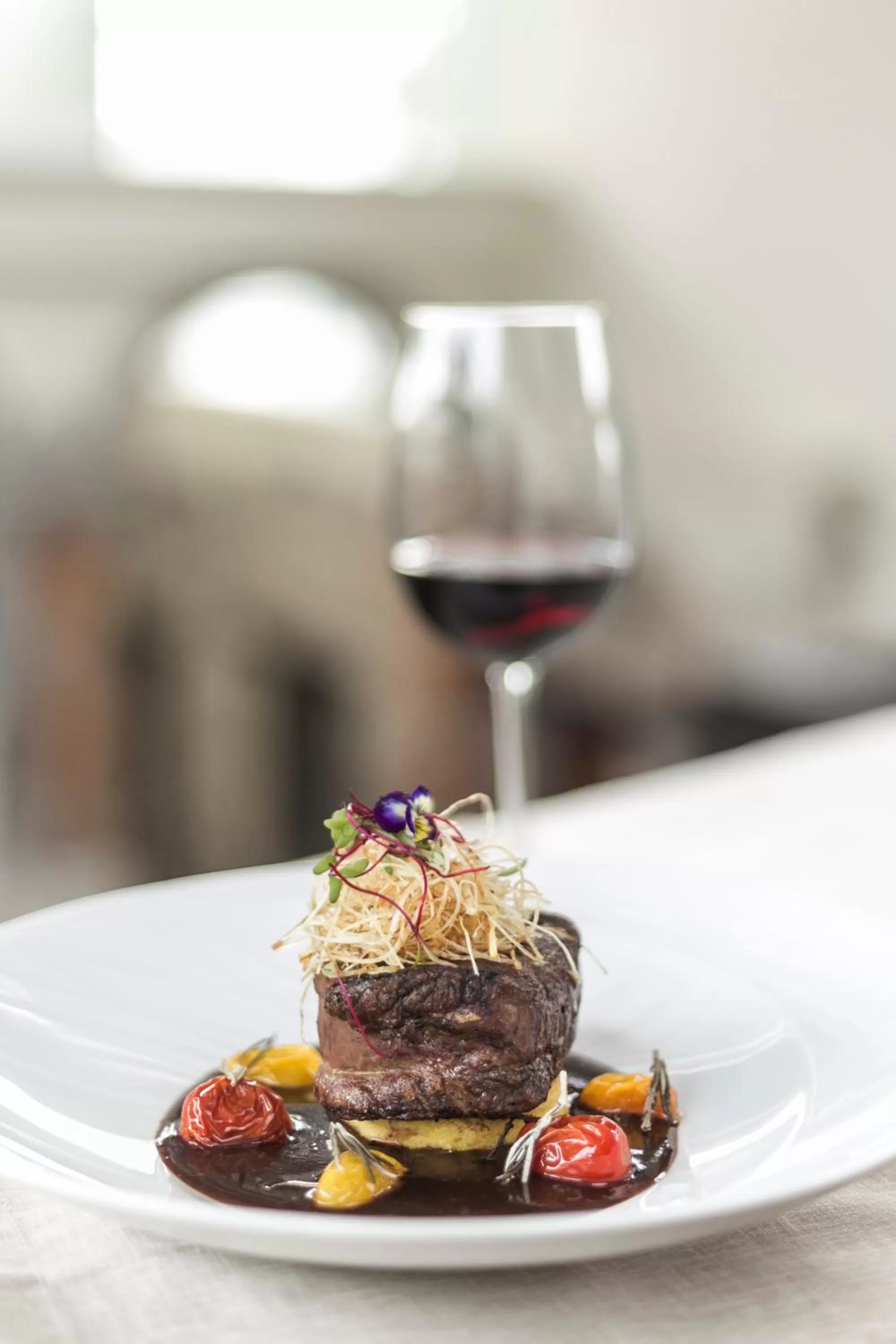 Restaurant/places to eat in Casona de los Sapos Hotel Boutique