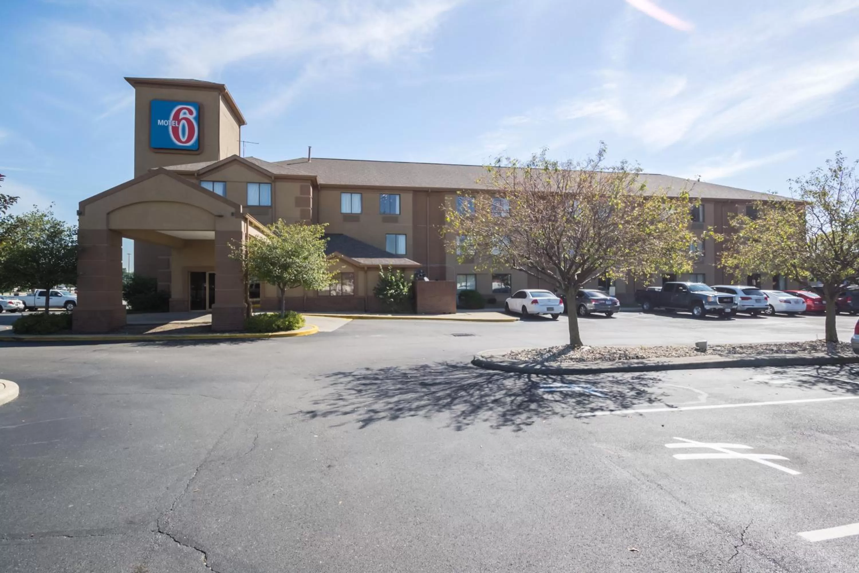Facade/entrance in Motel 6-Indianapolis, IN - Airport