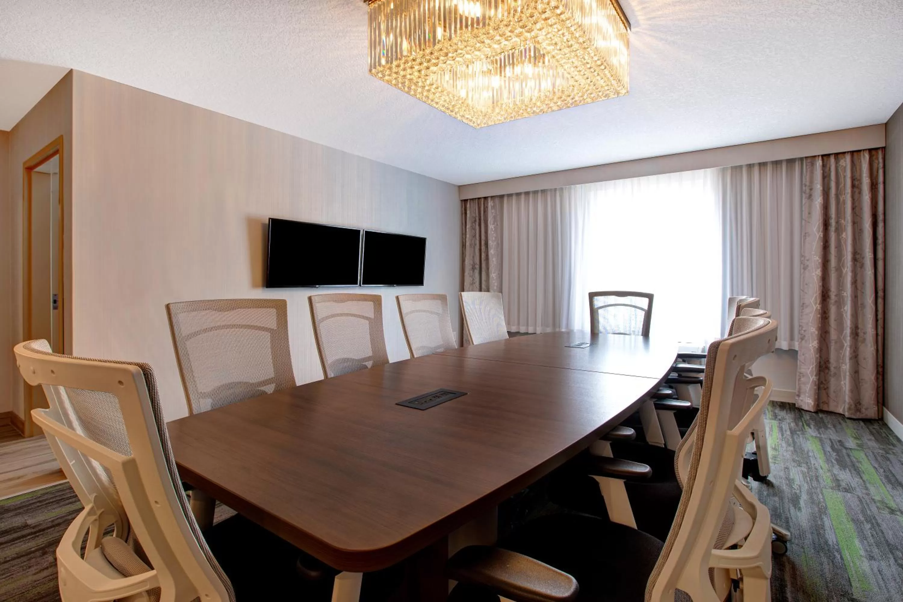 Ramada by Wyndham St Paul AB