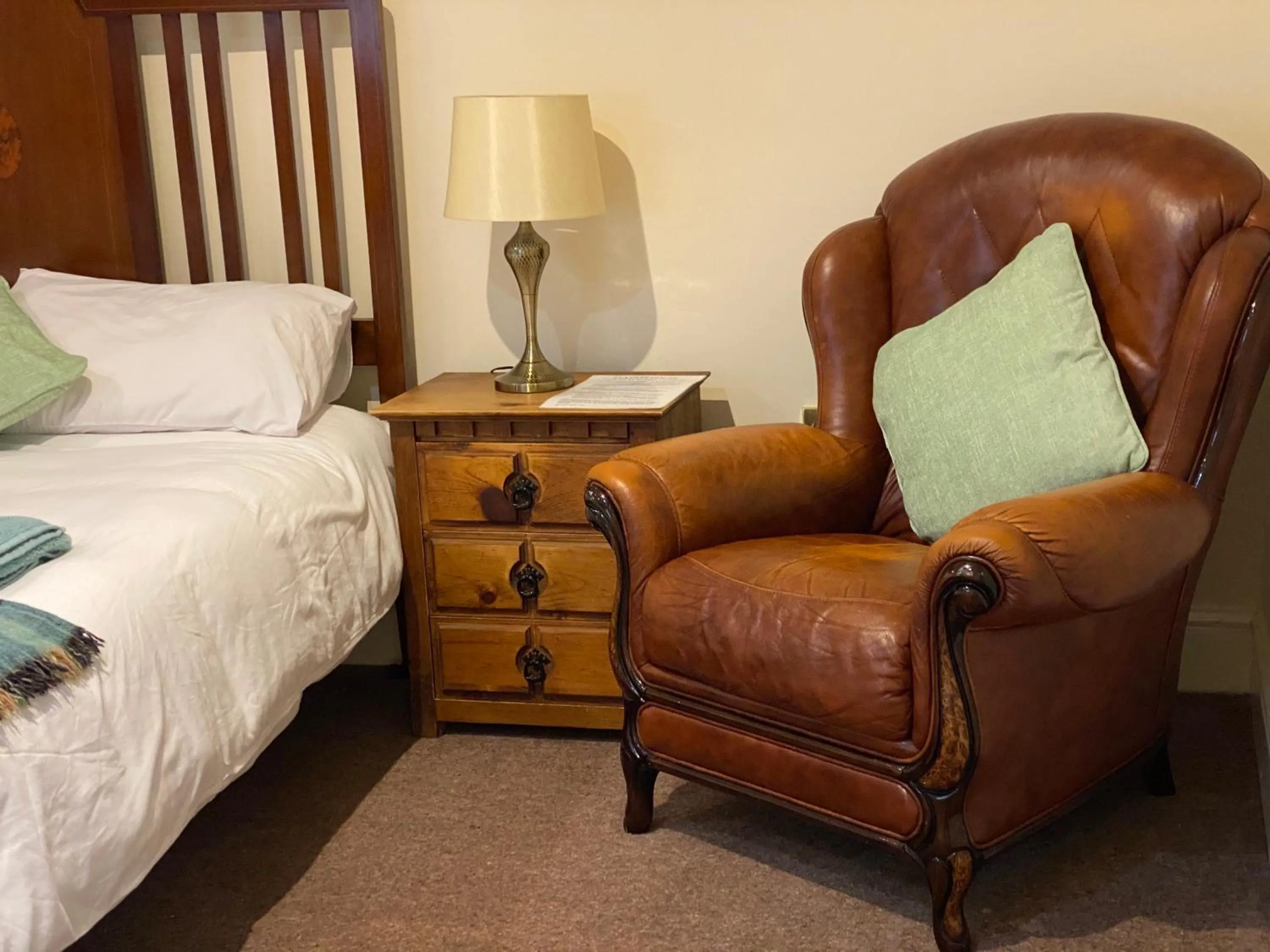 Bedroom, Bed in Station House, Dartmoor and Coast located, Village centre Hotel