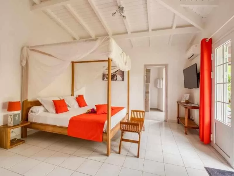 Bedroom in Chambres d'hôtes et villas chez Flo