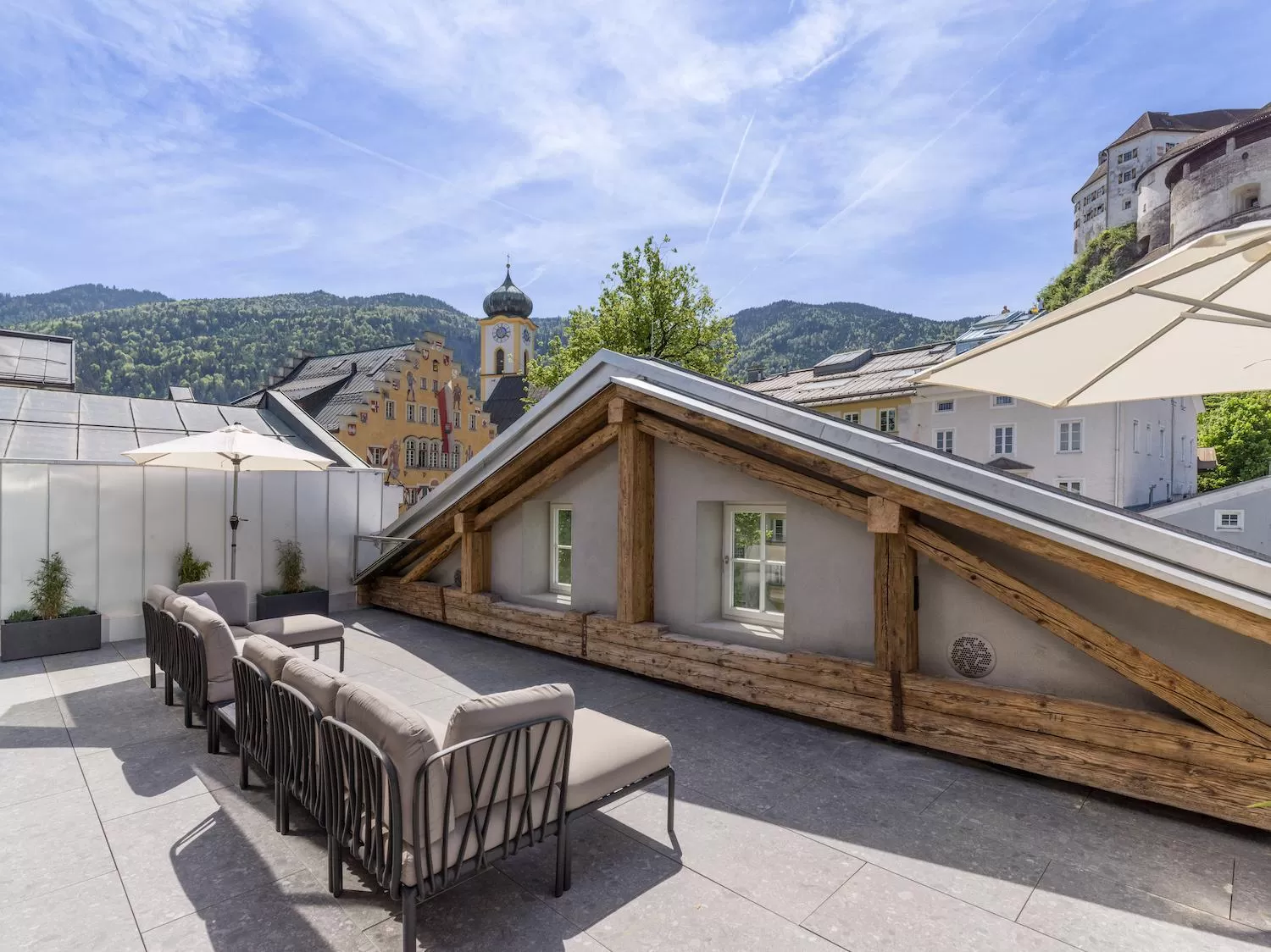 Balcony/Terrace, Property Building in Platzhirsch Kufstein