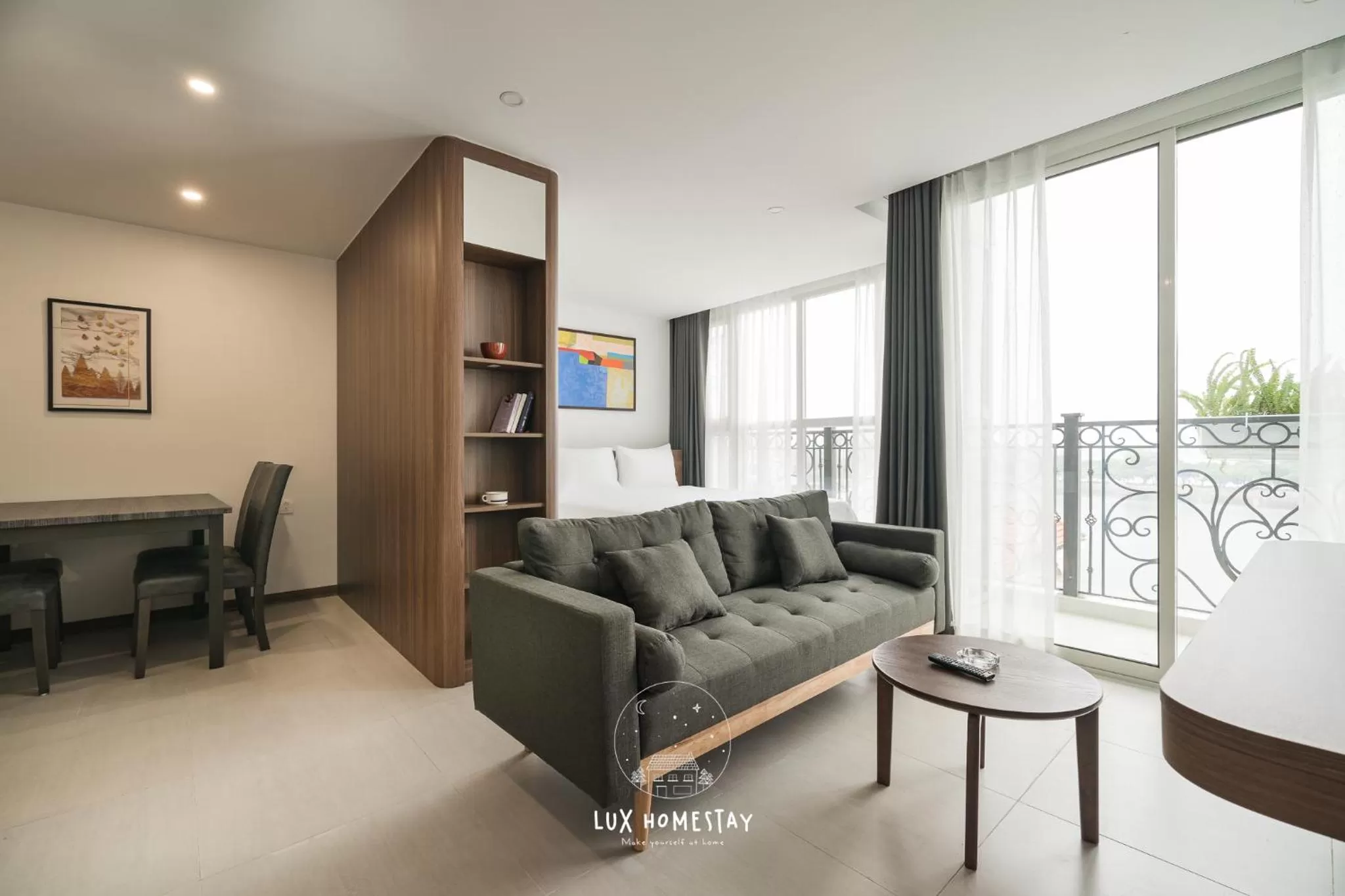 Coffee/tea facilities in Lux Westlake Studio