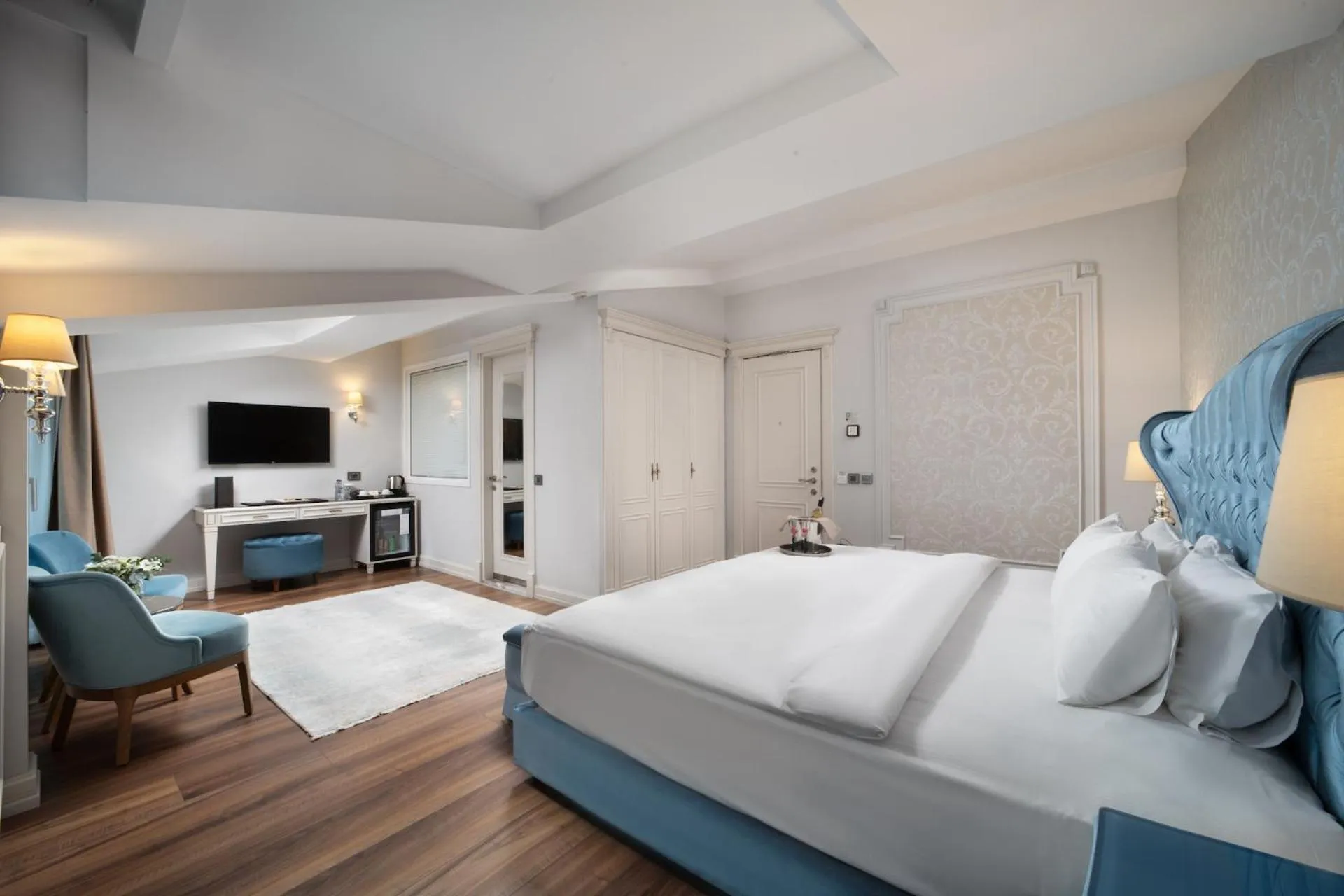 Bed in The Time Hotel Marina