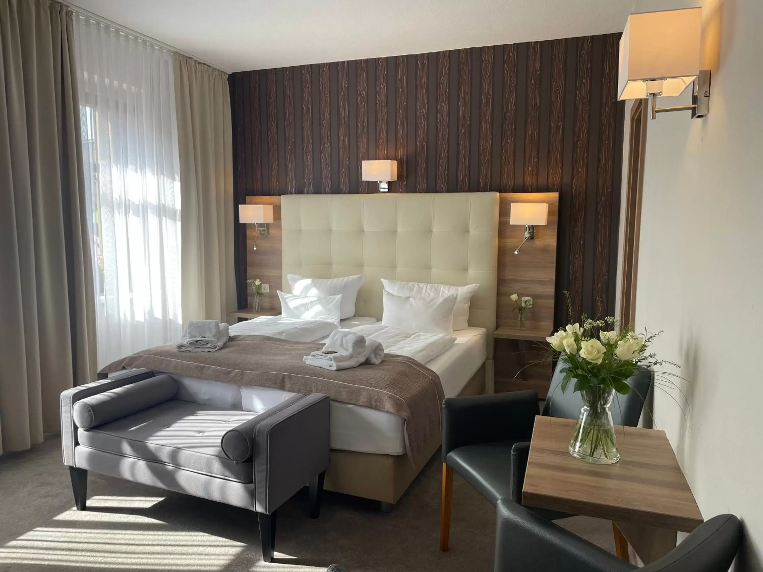 Standard Double Room - single occupancy in "Zur Altstadt - Am Fuße der Osterburg" Gaststätte, Pension, FEWO Standard Double Room - single occupancy in "Zur Altstadt - Am Fuße der Osterburg" Gaststätte, Pension, FEWO