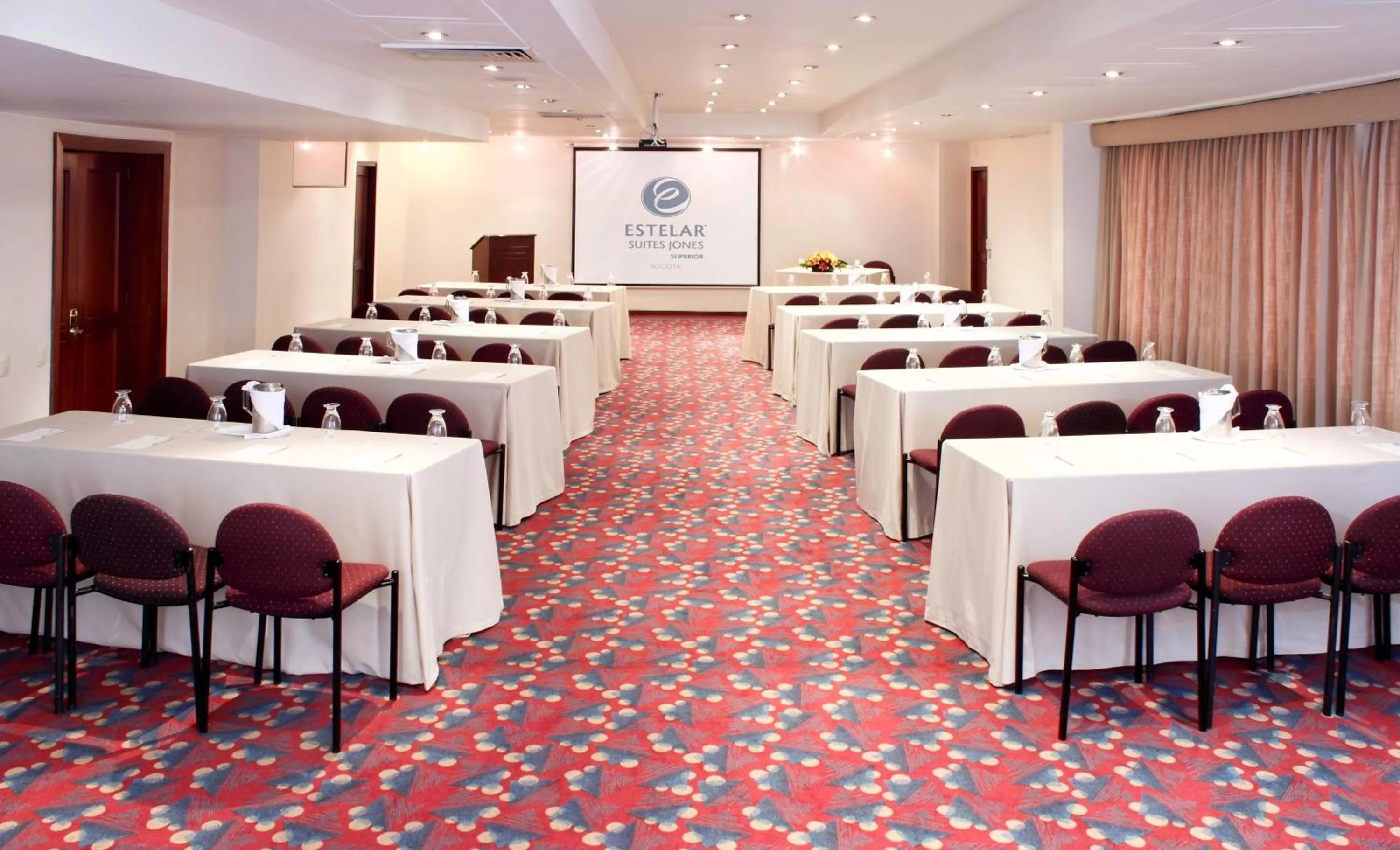 Meeting/conference room in Hotel Estelar Suites Jones