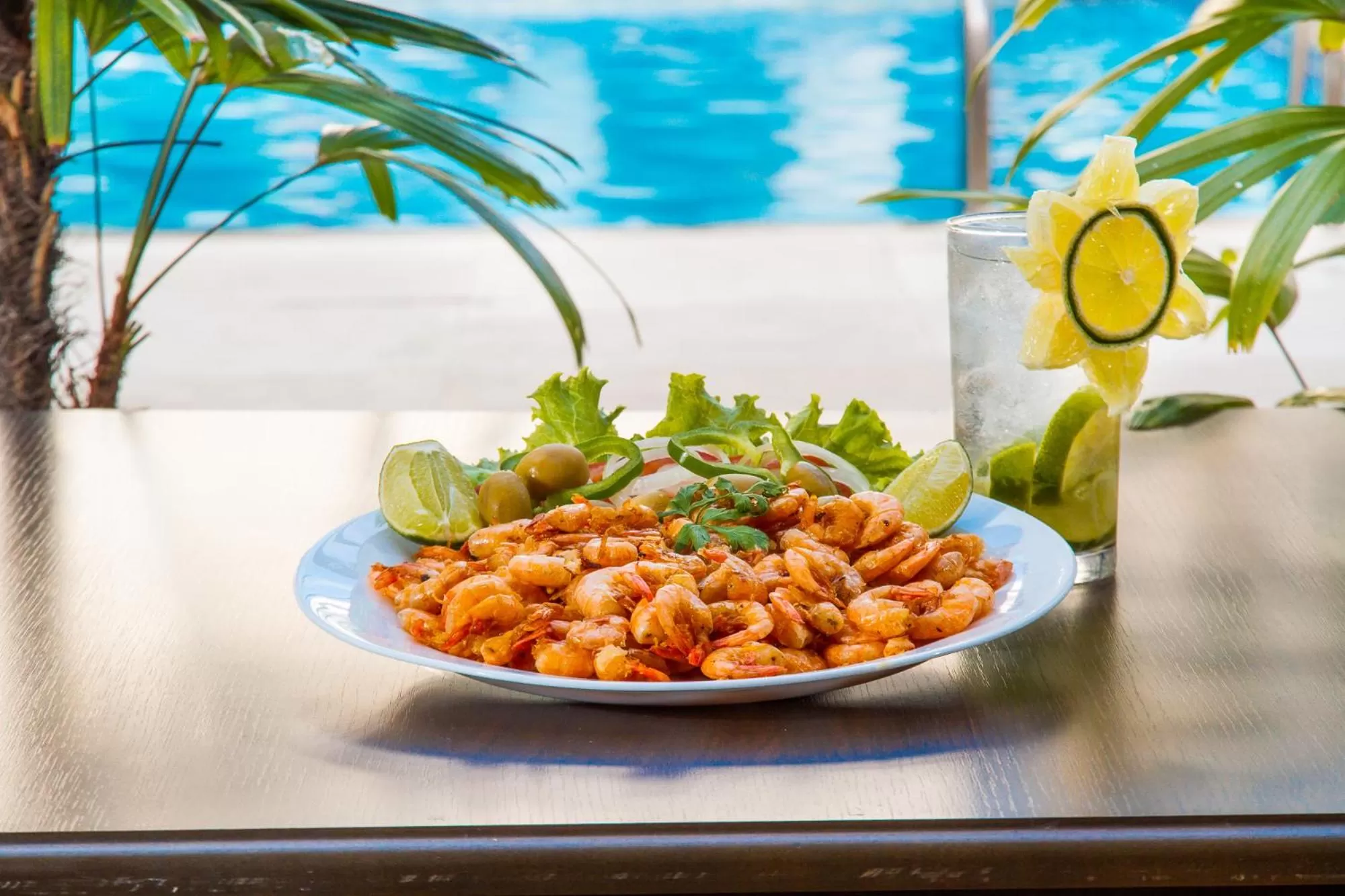 Food and drinks in Shangrilá - Rede Soberano