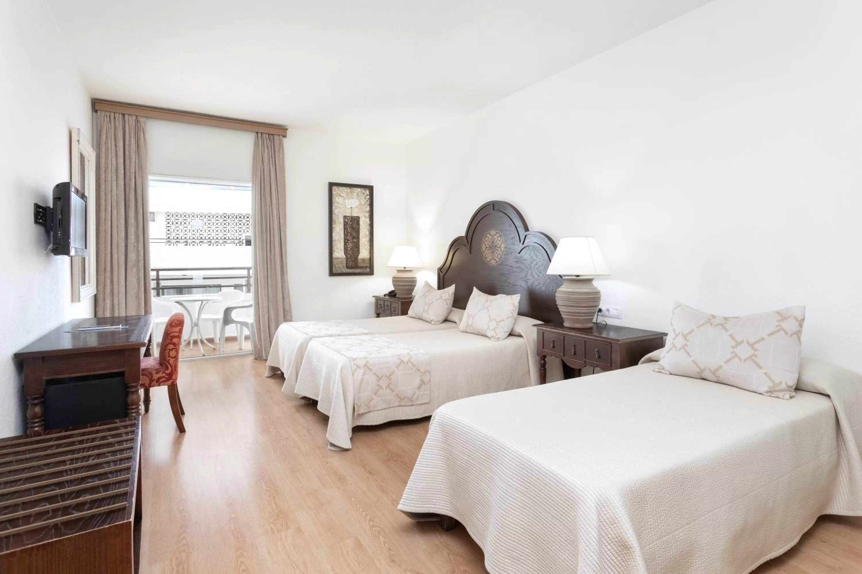 Bedroom in HC Hotel Magec