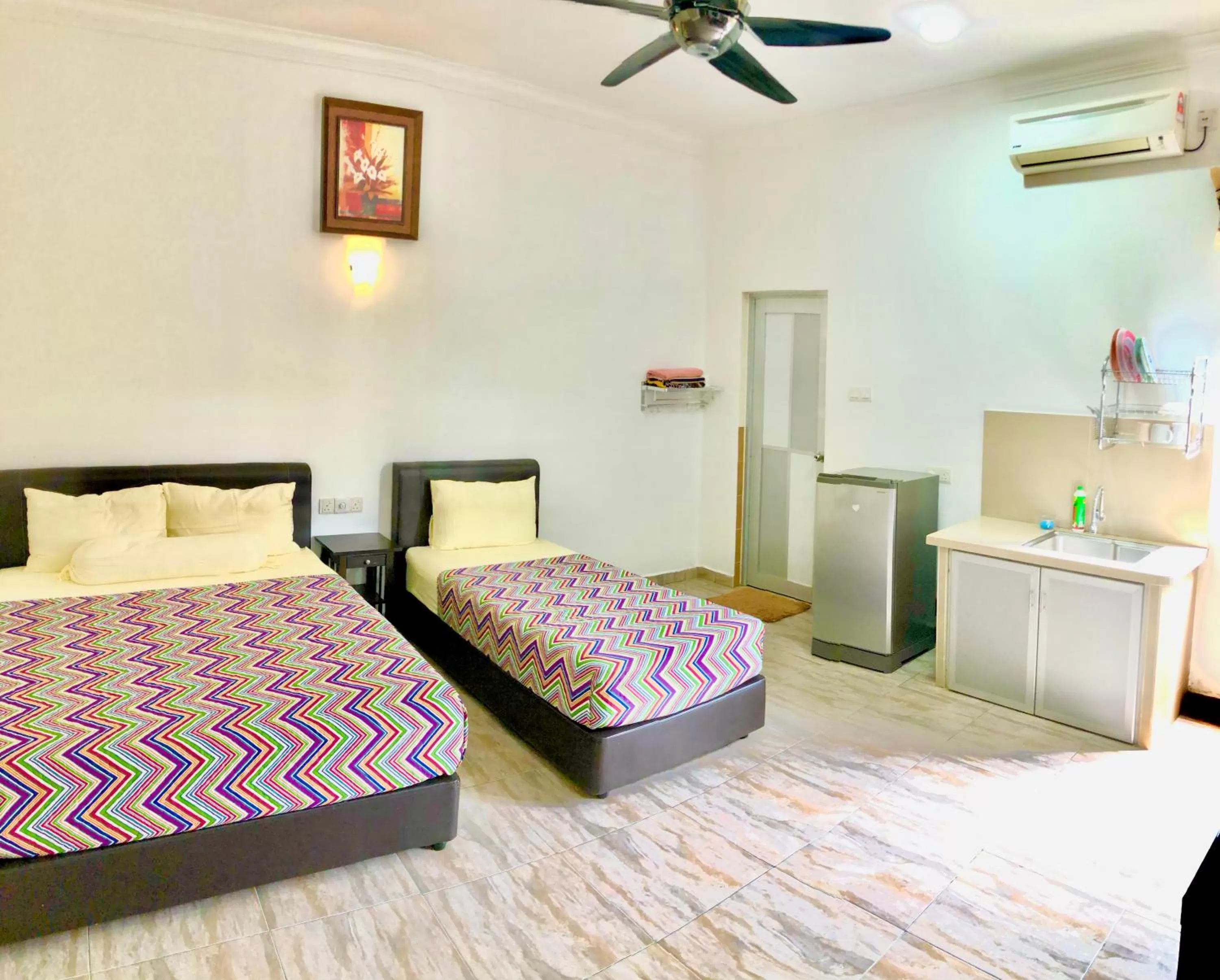 Bed in Cenang Room Rahsia Motel