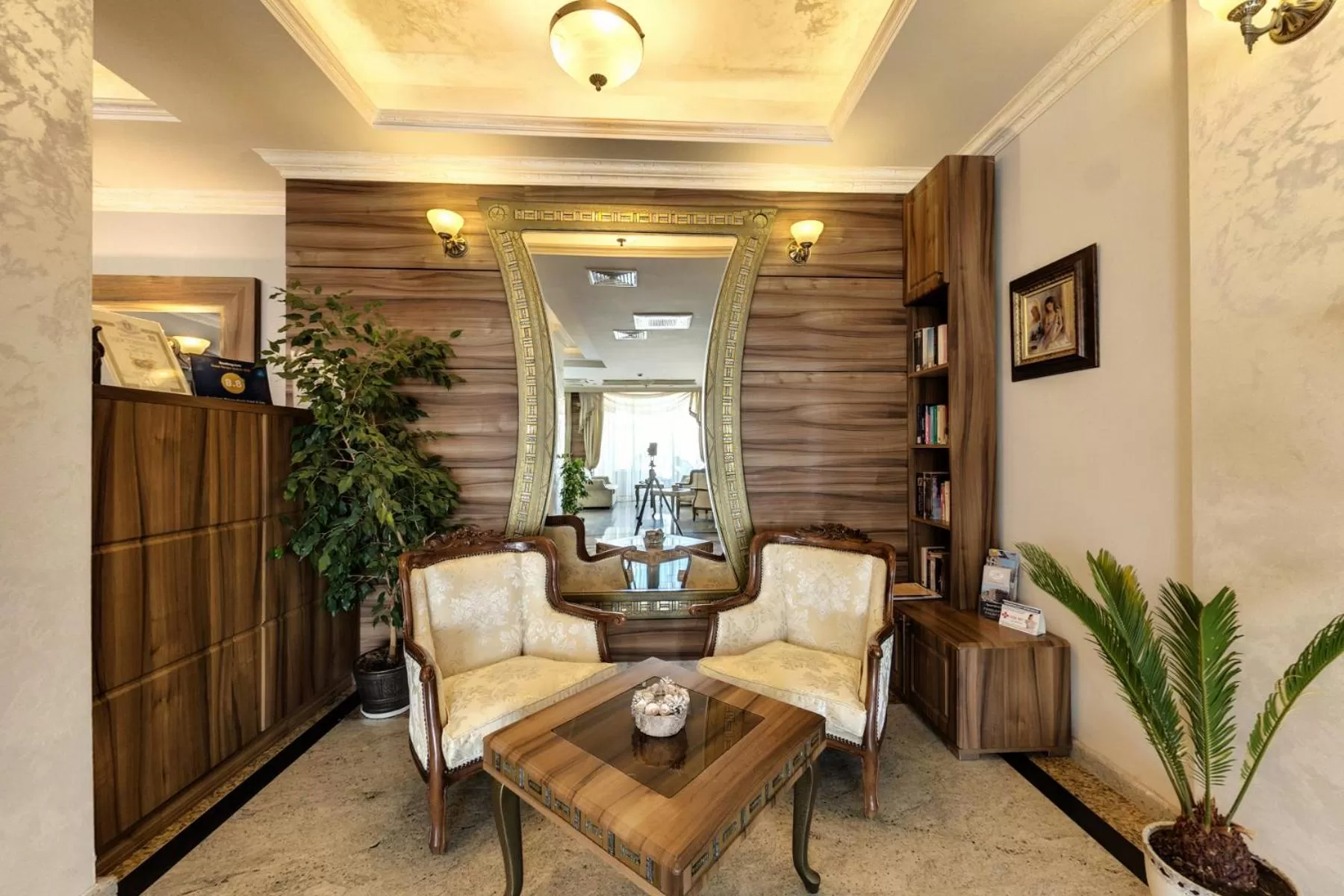 Lobby or reception in Penelopa Palace Apart Hotel & SPA