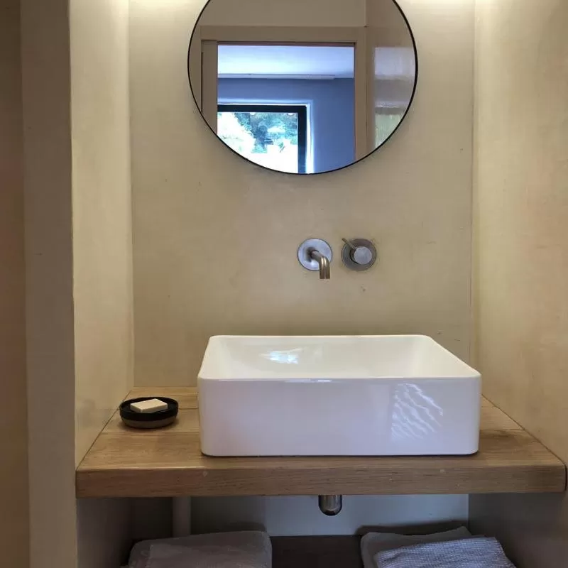 Bathroom in Fleurs de lin