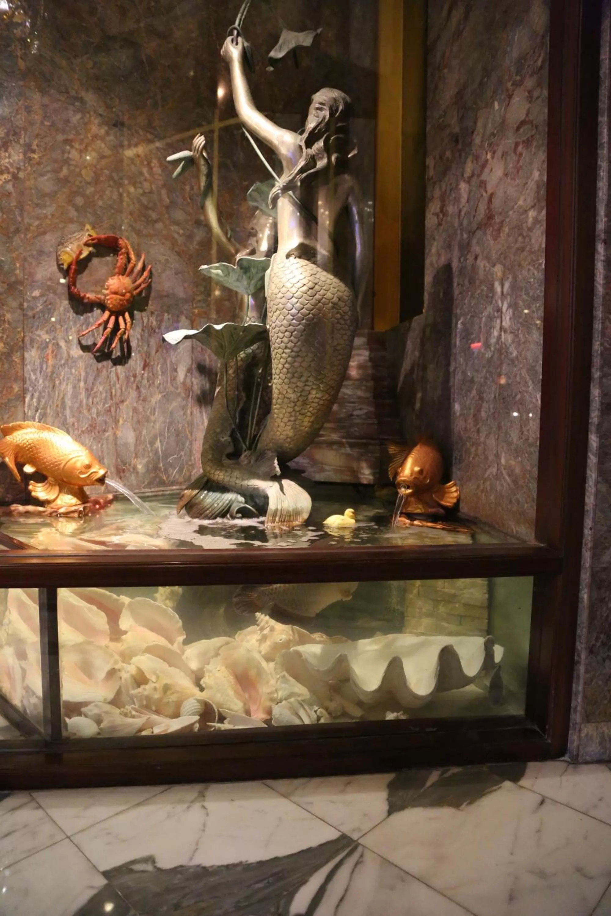 Decorative detail in Paris Suites Hotel