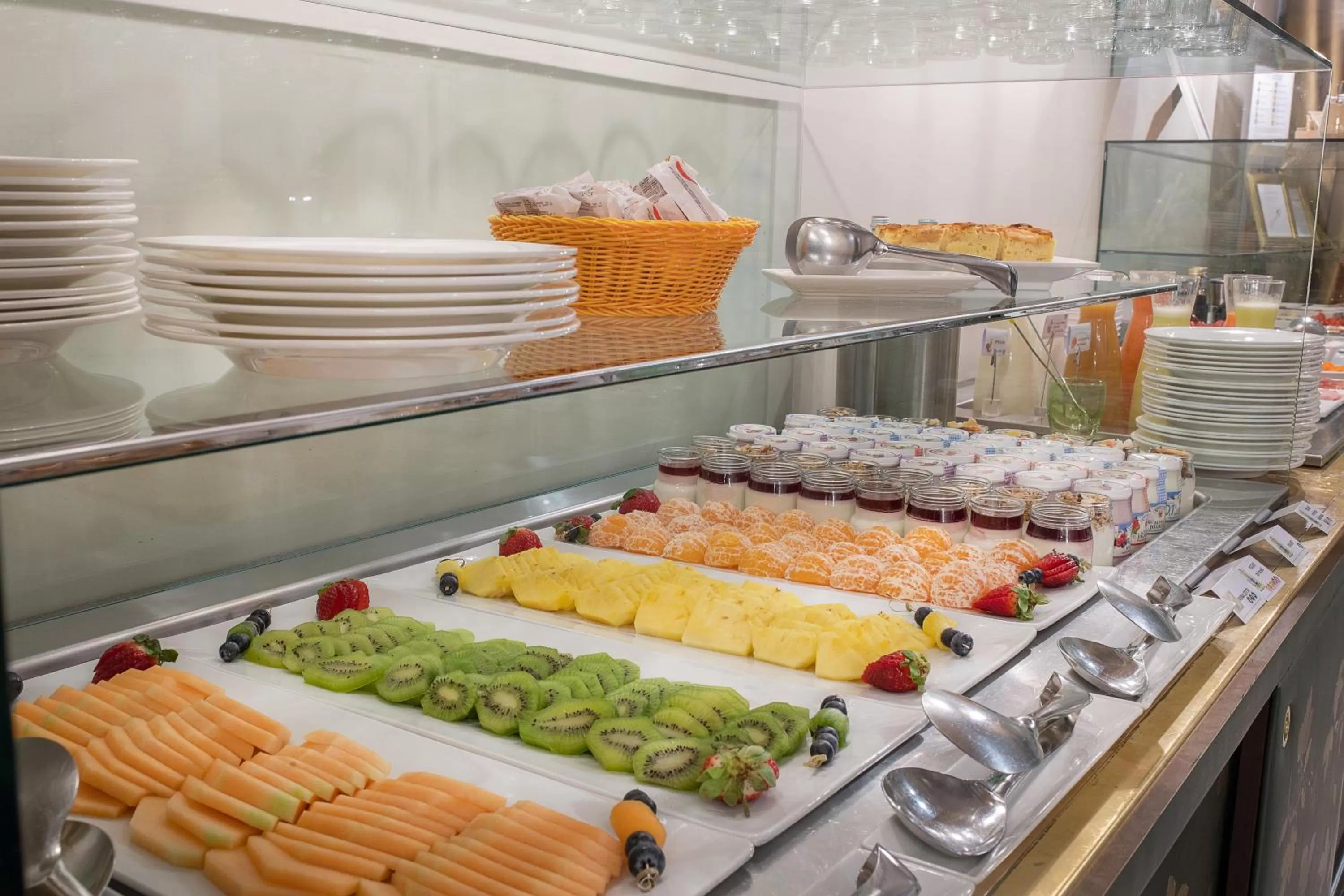 Breakfast in Papadopoli Hotel Venezia - MGallery Collection