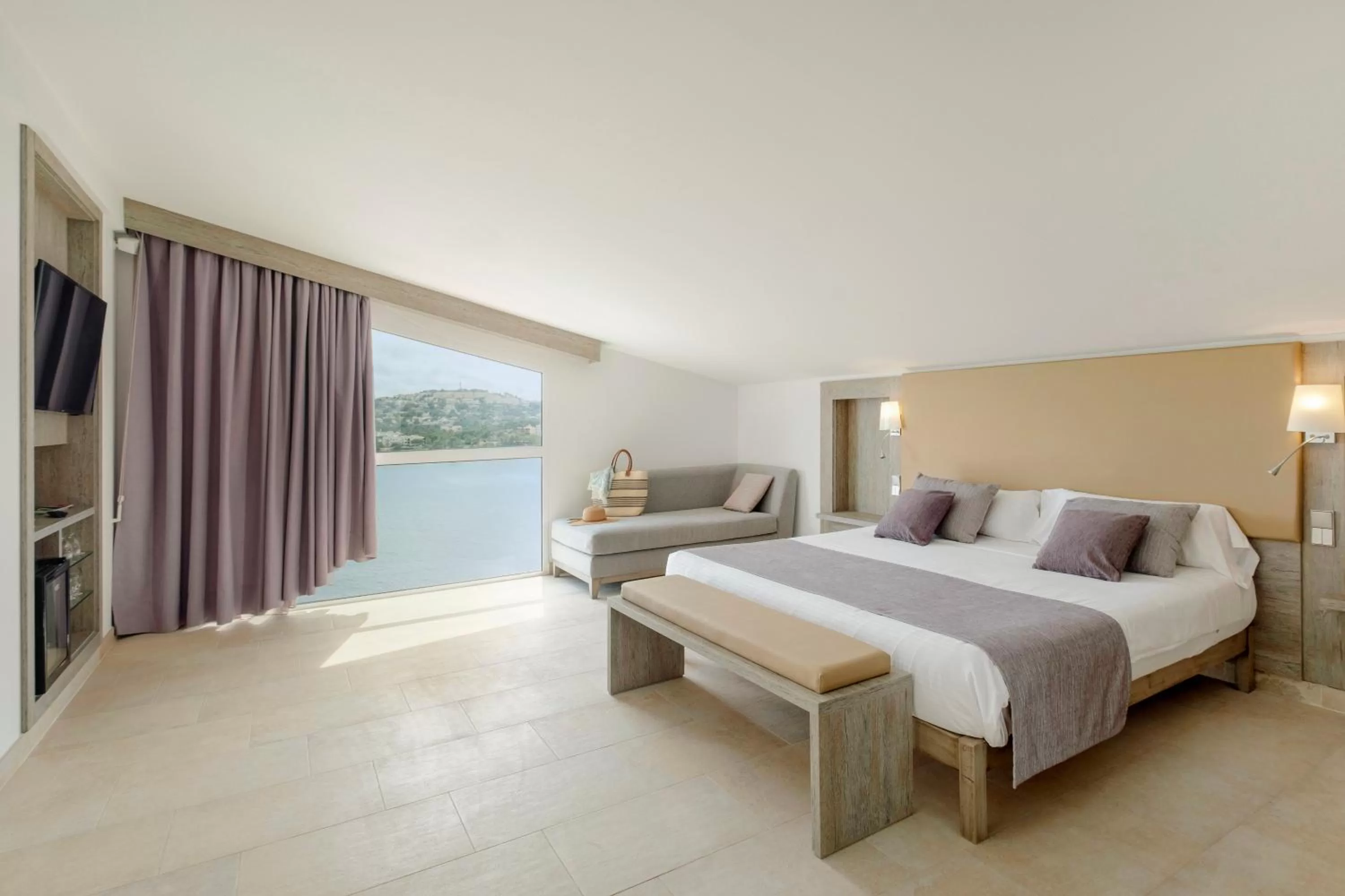 Bed in Sentido Fido Punta del Mar Hotel & Spa - Adults Only