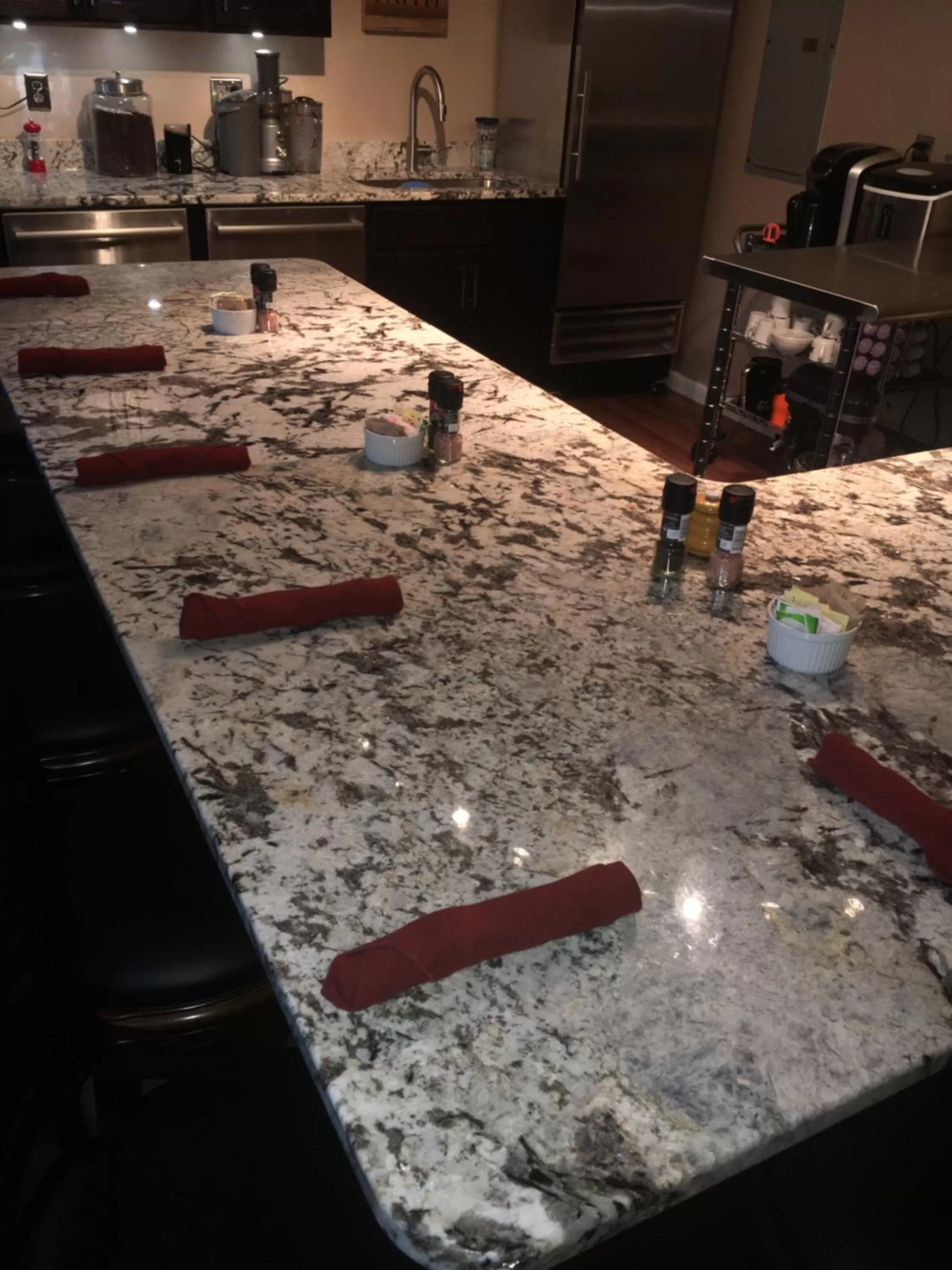 Restaurant/places to eat in Grafton Lodge