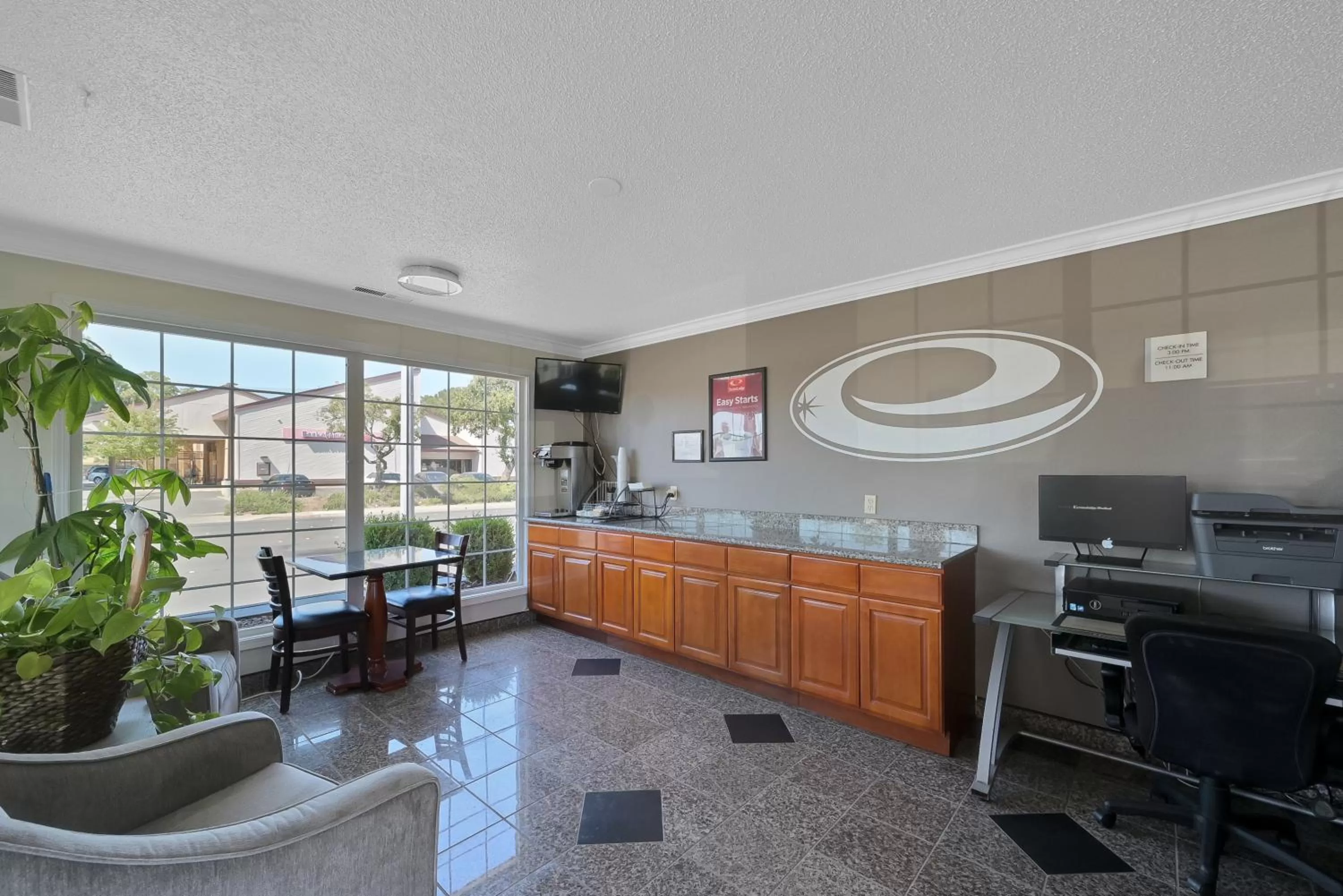 Lobby or reception in Econo Lodge Woodland near I-5