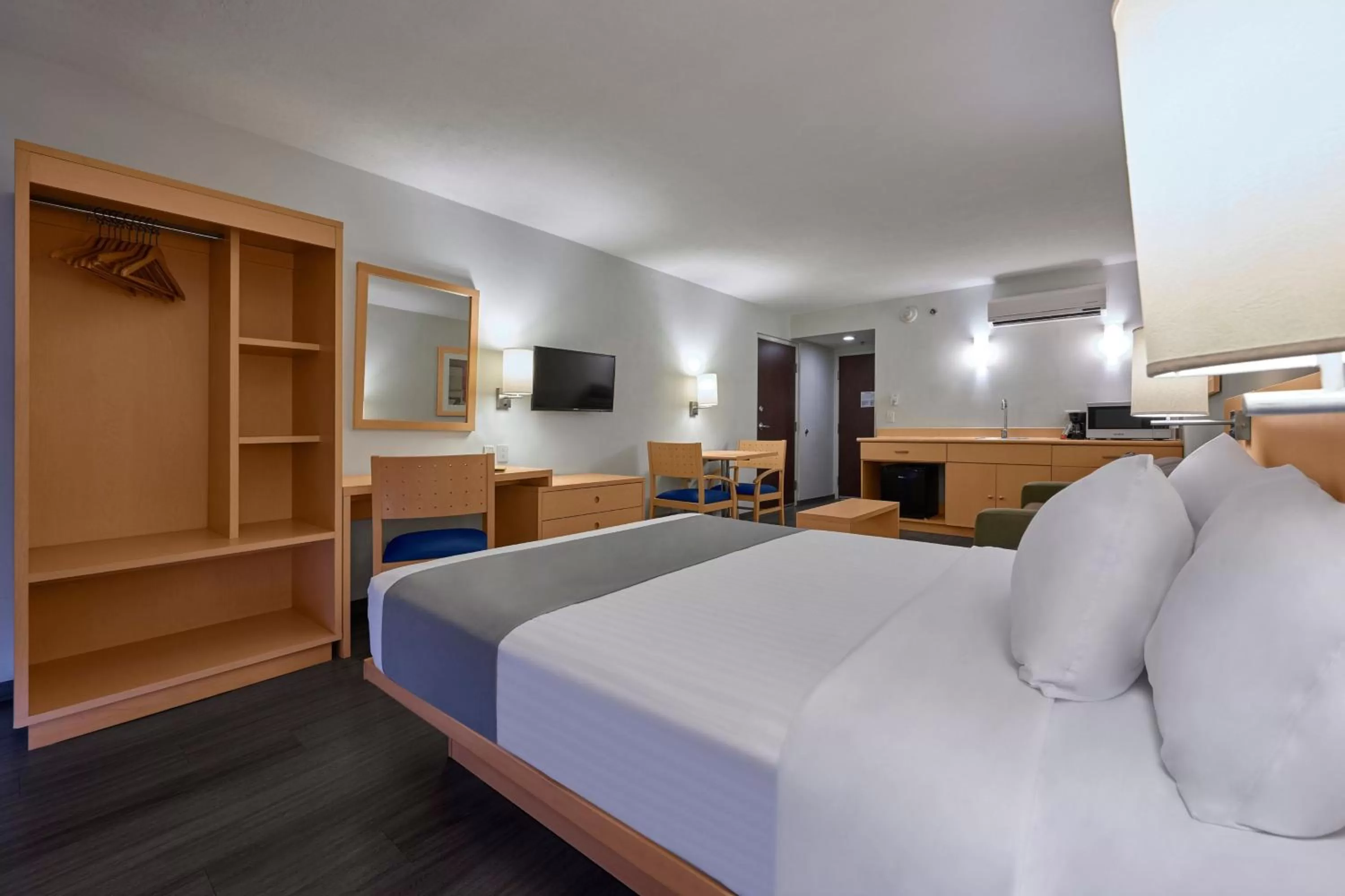 Bedroom, Bed in City Express by Marriott Nogales
