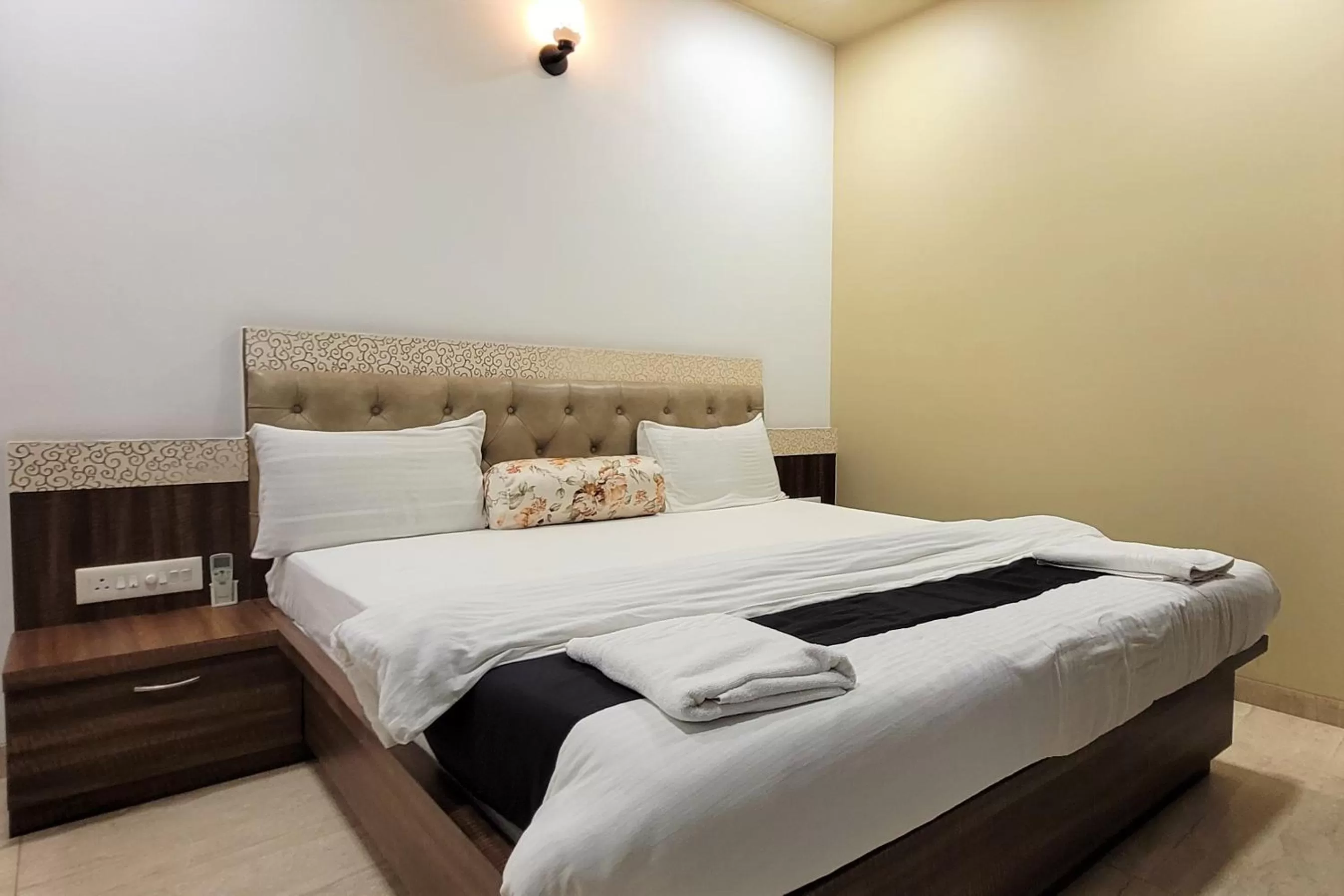 Bed in Hotel Om Inn - Talegaon Dabhade