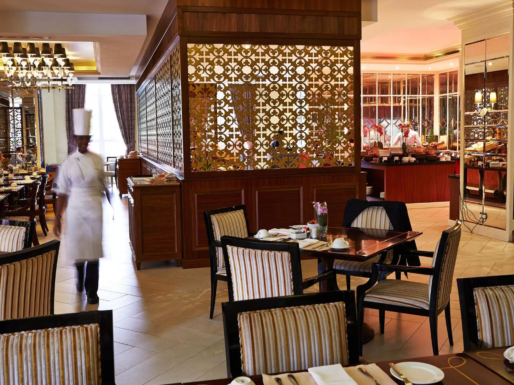 Restaurant/places to eat in Villa Rosa Kempinski