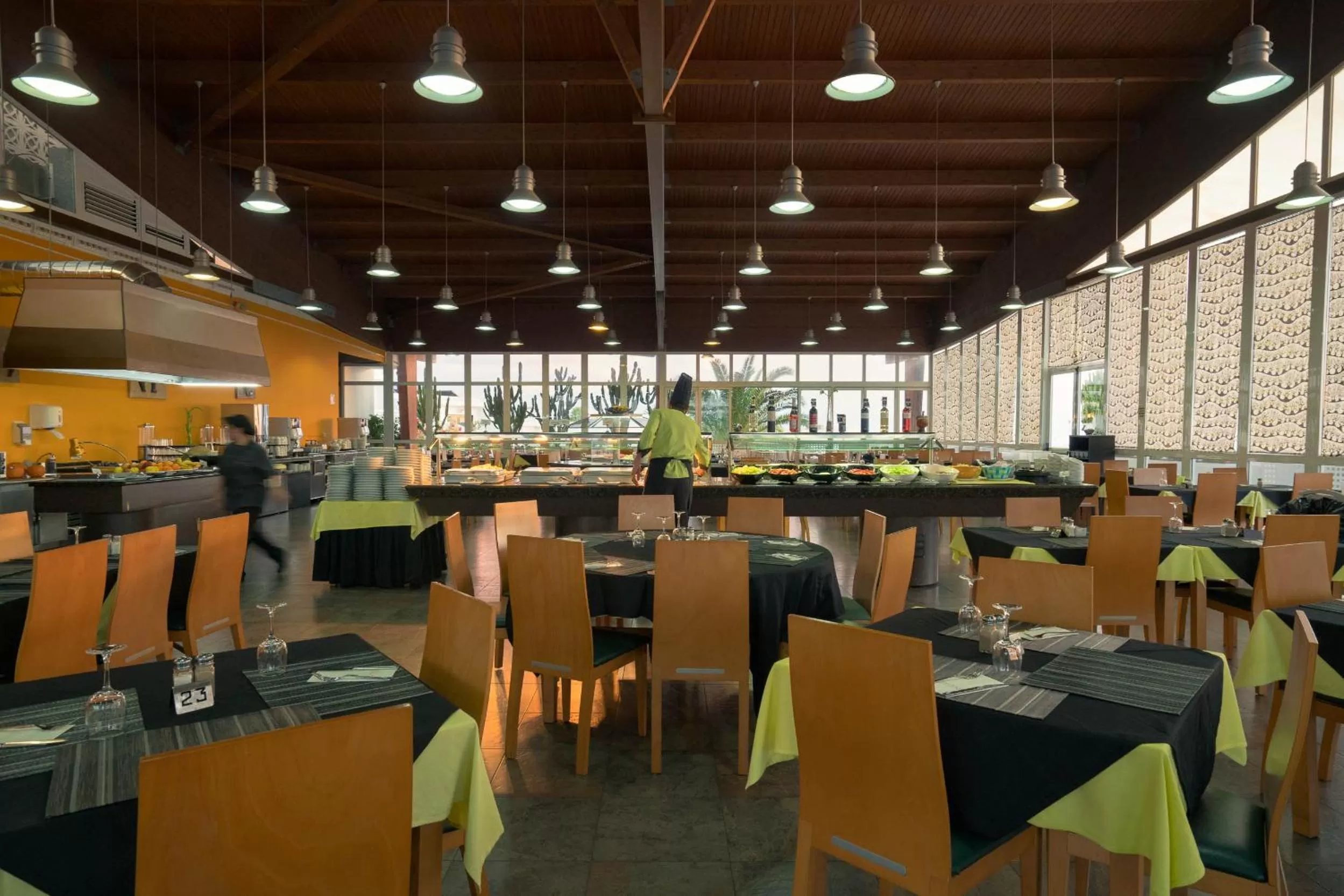 Restaurant/places to eat in Relaxia Lanzaplaya