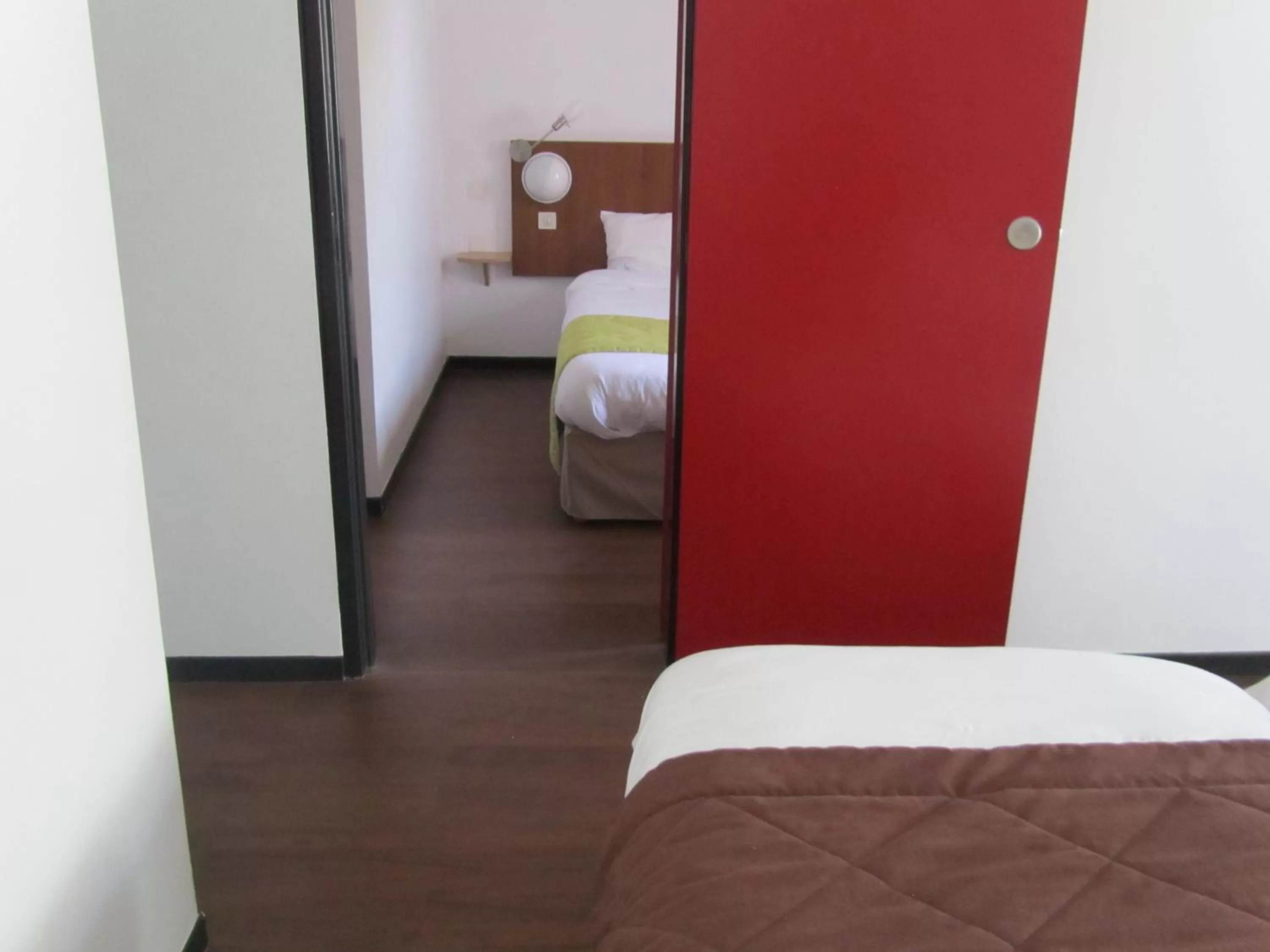 Photo of the whole room, Bed in Hôtel Le Saint Joseph