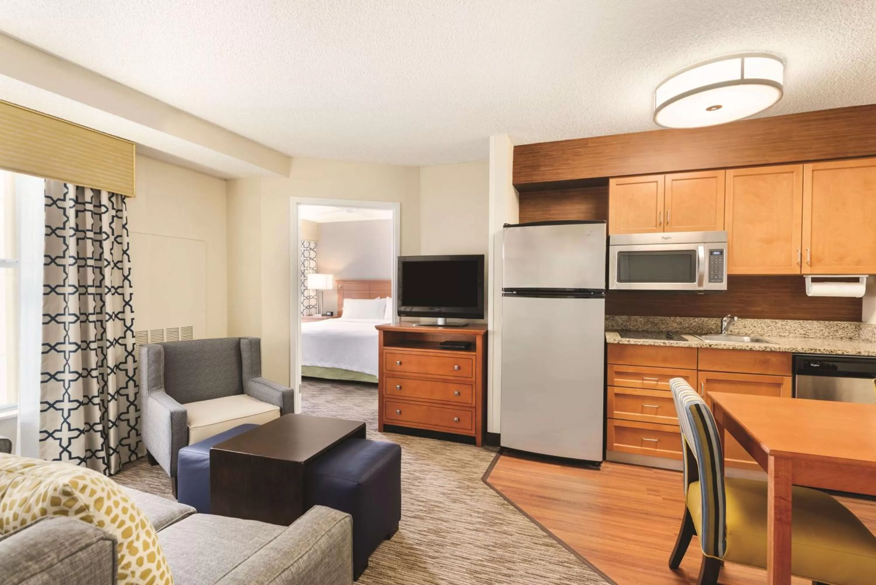 Living room in Homewood Suites by Hilton Orlando-International Drive Convention Center