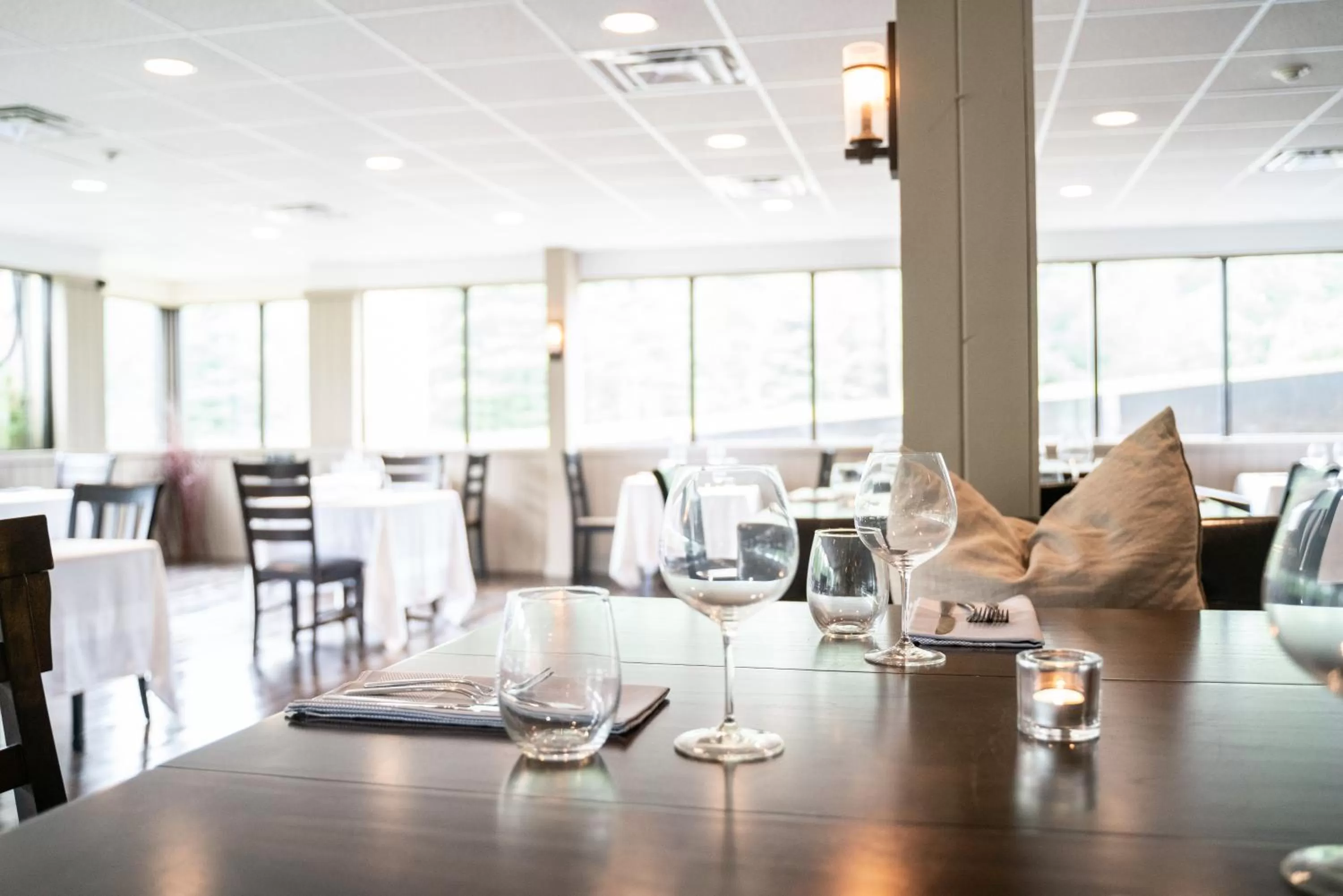 Restaurant/Places to Eat in Nomi Community