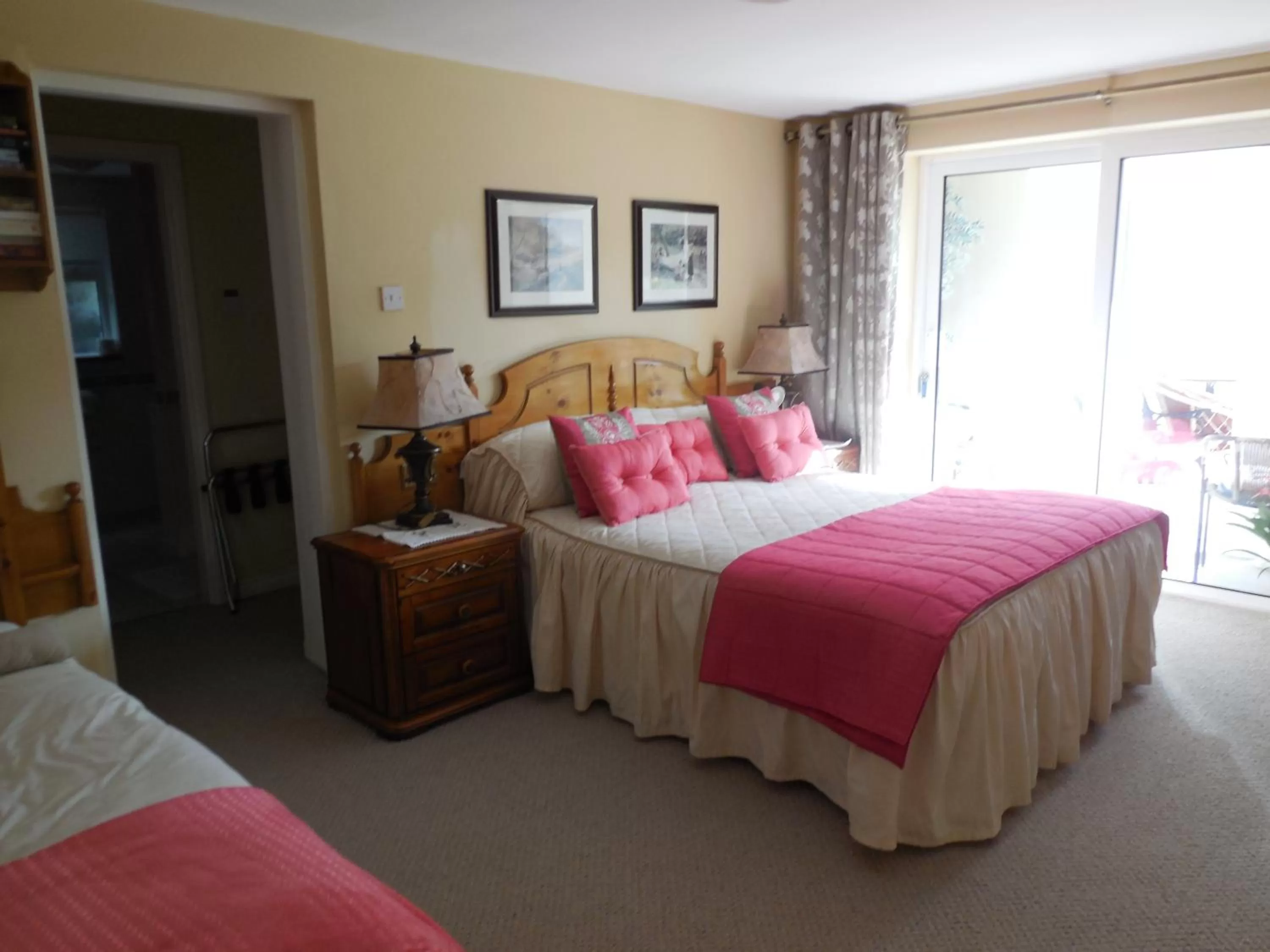 Bedroom, Bed in Crystal Springs B&B