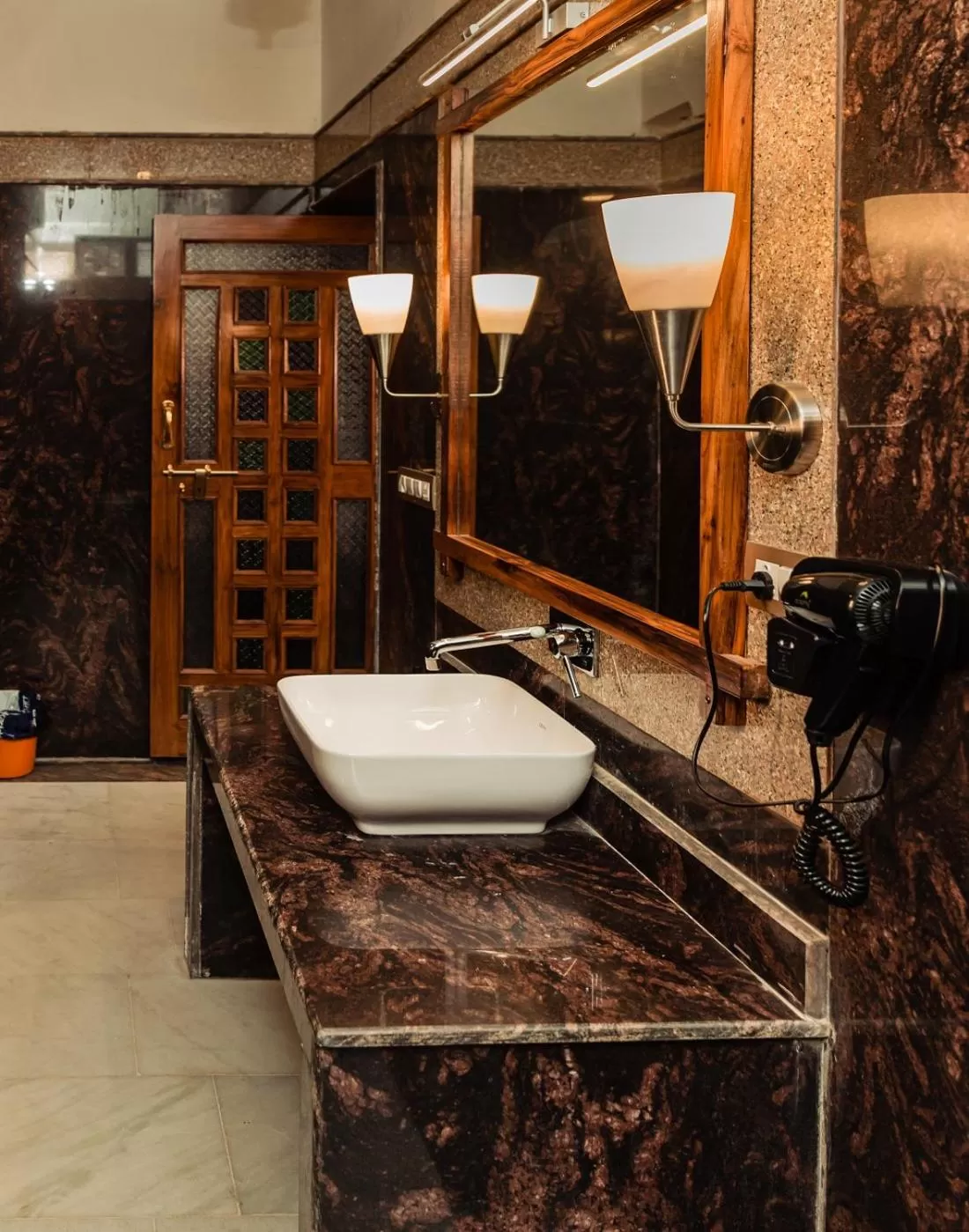 Bathroom in Hotel Lal Garh Fort And Palace