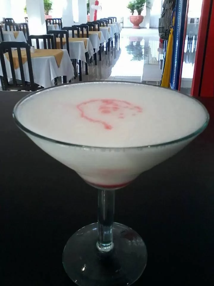 Food and drinks in Hotel Cafe Plaza