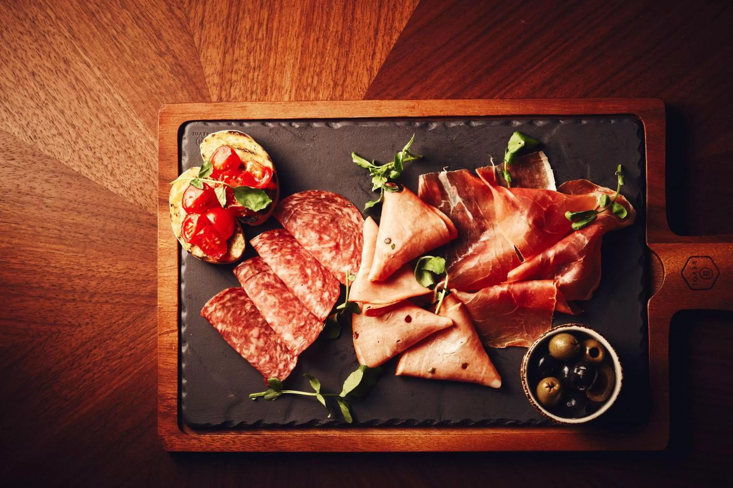 Restaurant/places to eat in voco Osaka Central by IHG