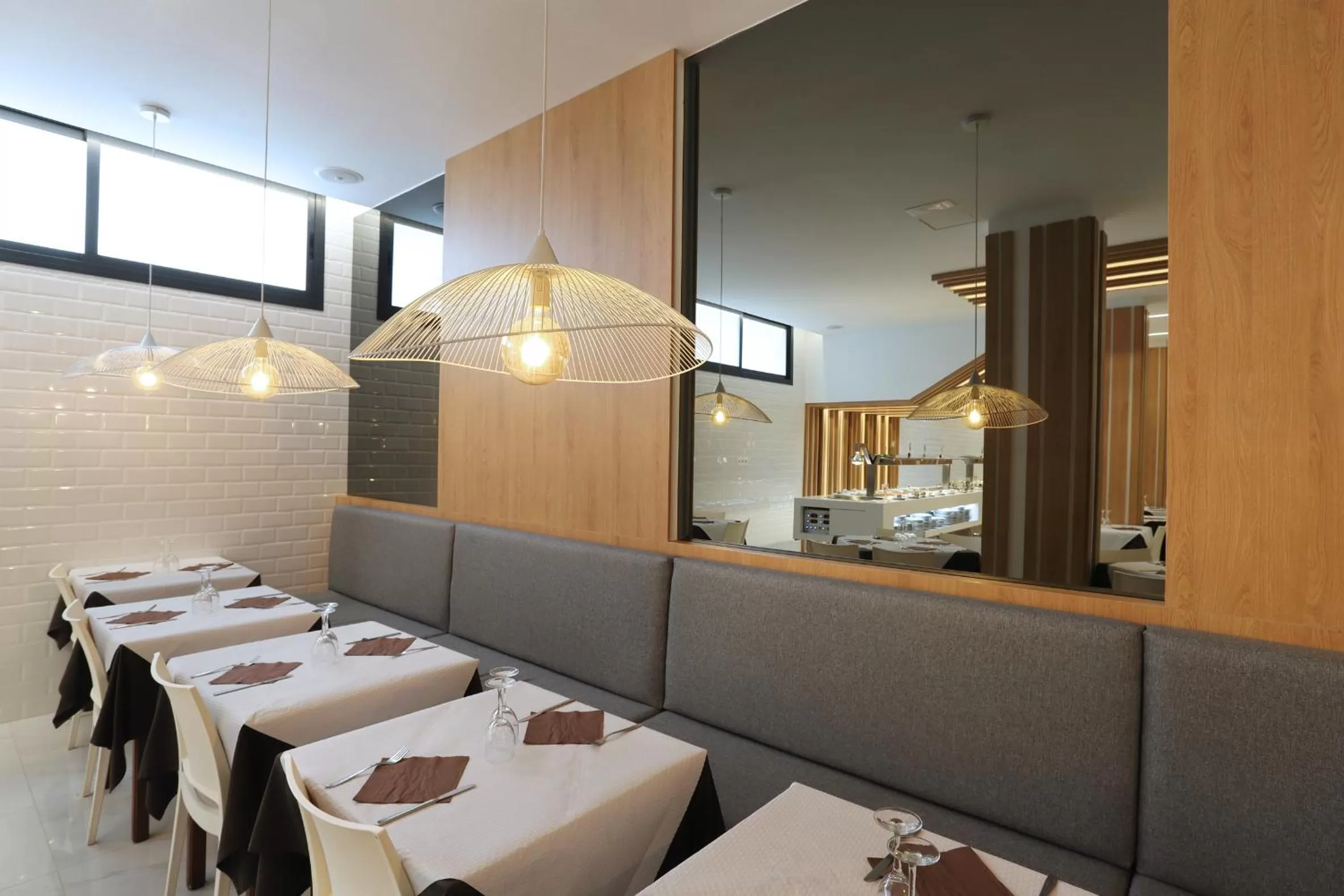 Restaurant/places to eat in Hotel Brasil