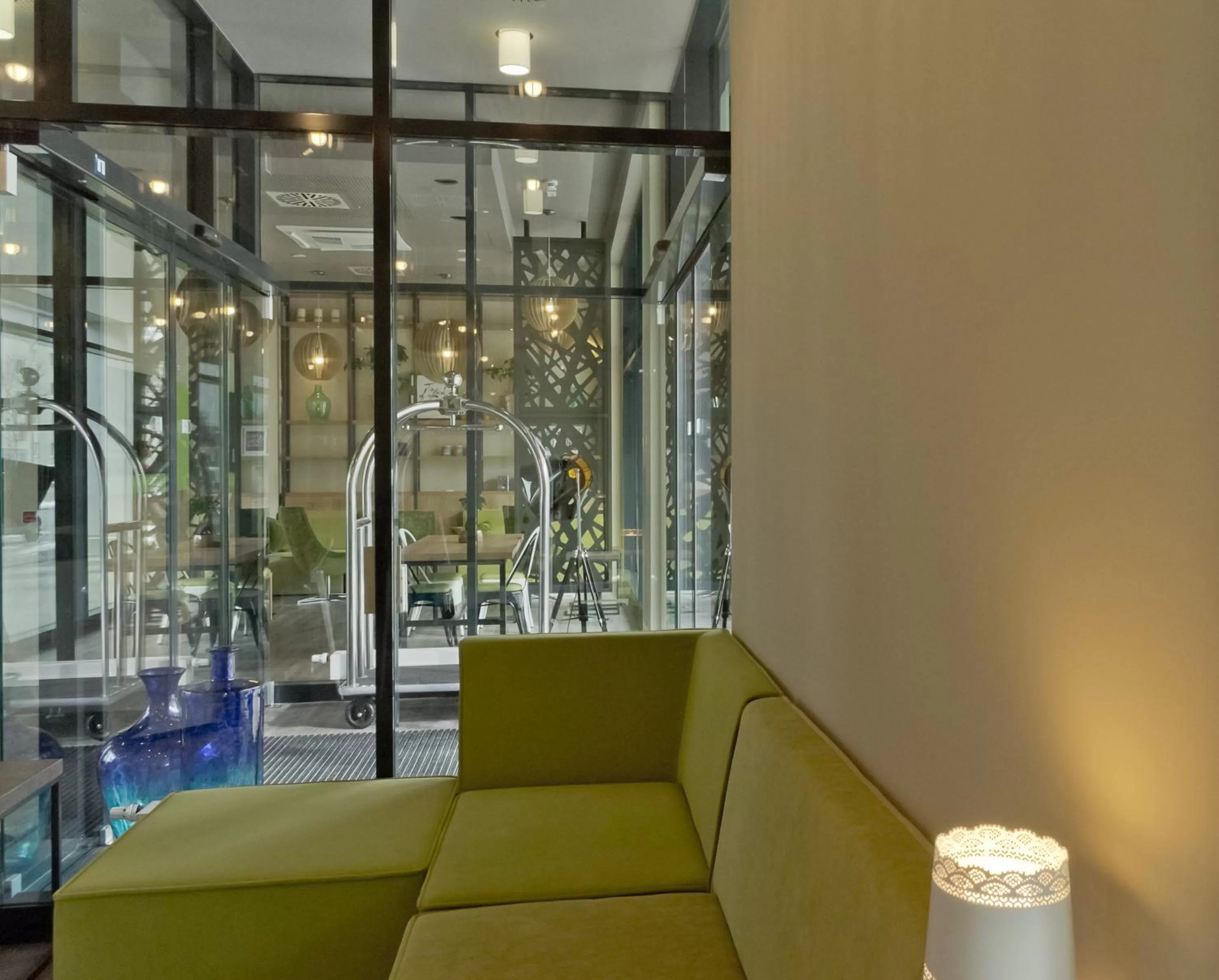 Lounge or bar in Super 8 by Wyndham Munich City West