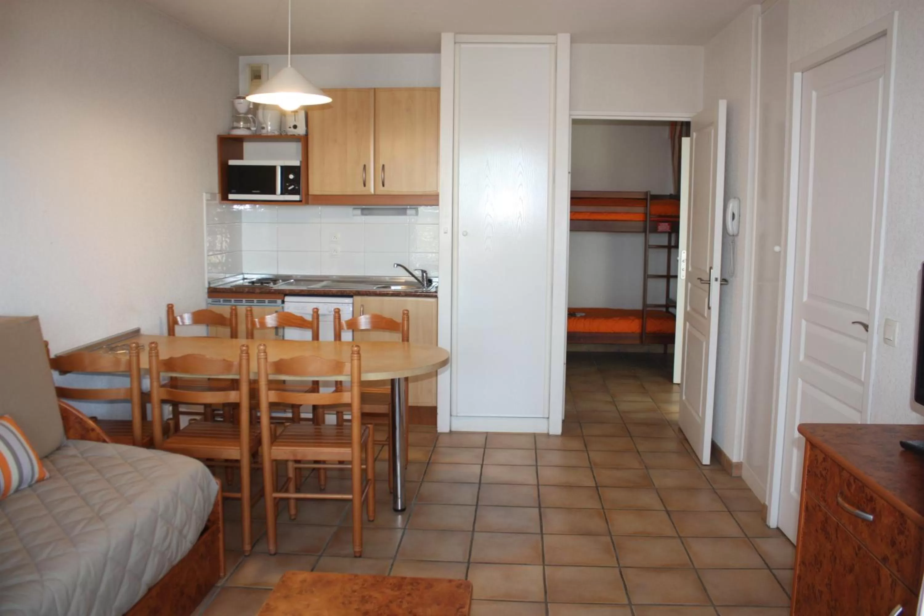 Kitchen or kitchenette in Résidence Mer & Golf Soko-Eder