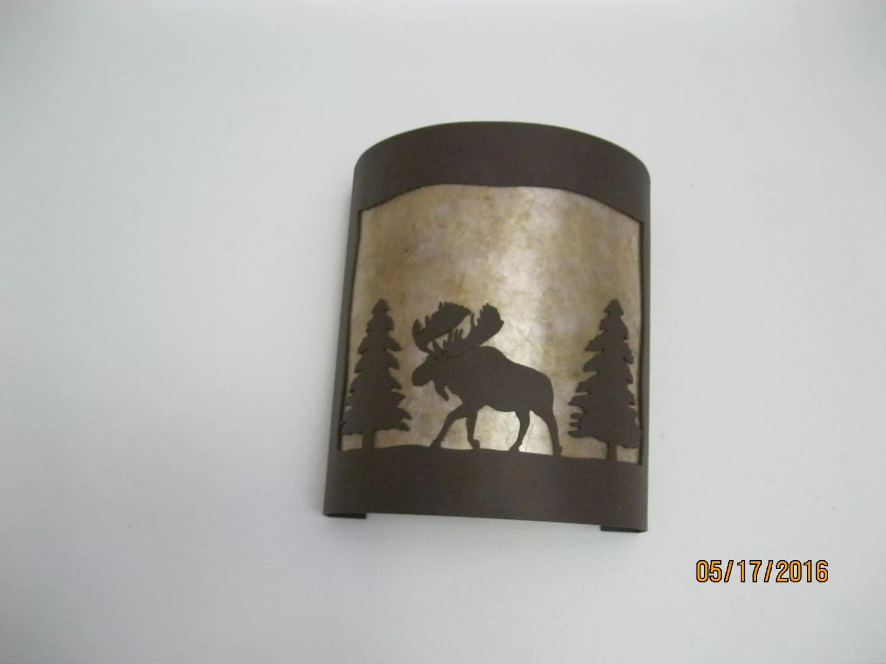 Decorative detail in Whispering Winds Retreat B&B