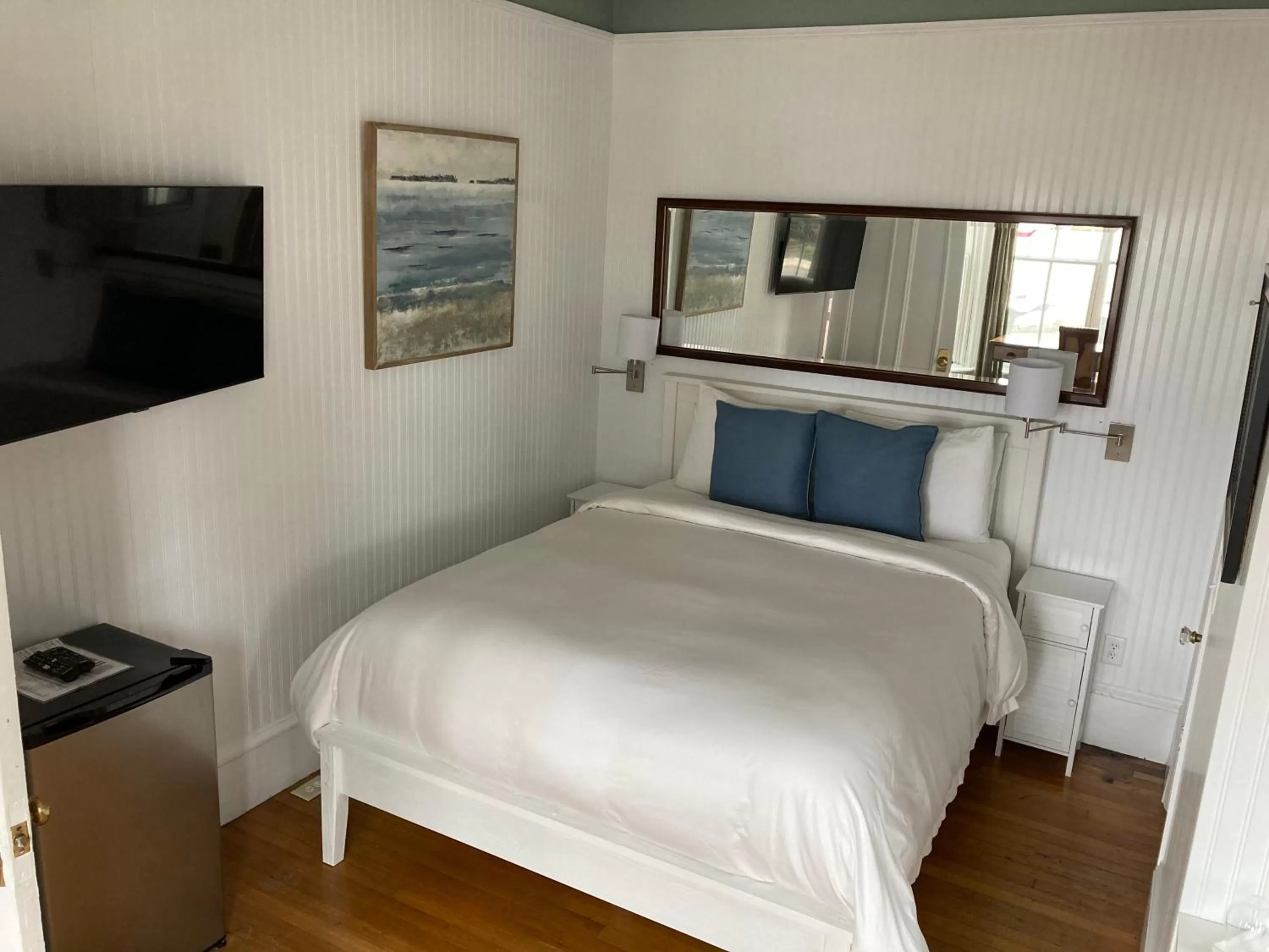 Junior Suite Queen Room with Ocean View #1 in Prince Albert Guest House, Provincetown